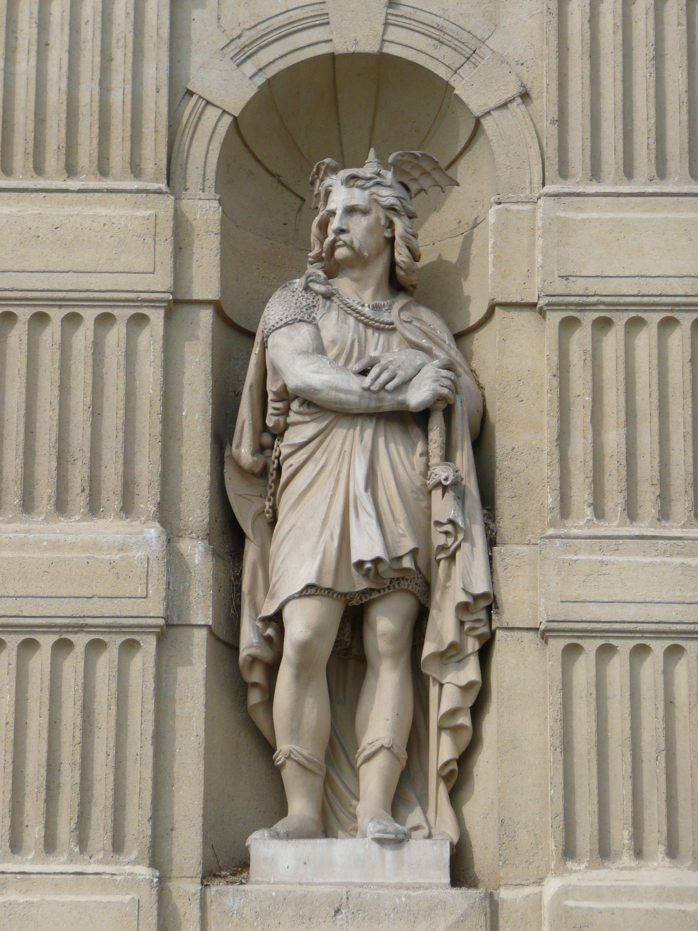 Picture France Paris Louvre 2007-05 34 - Center Louvre