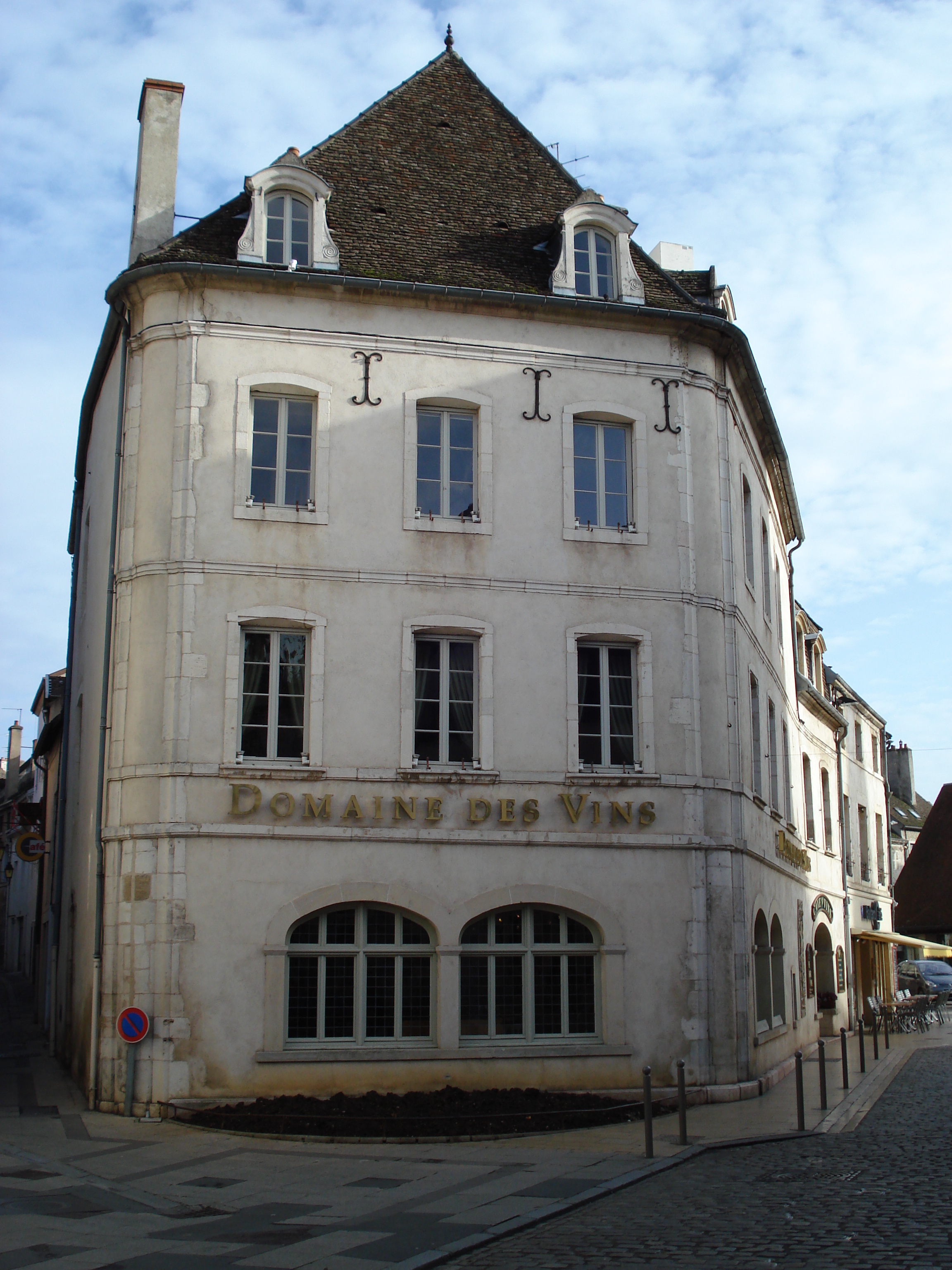 Picture France Beaune 2007-01 144 - Recreation Beaune