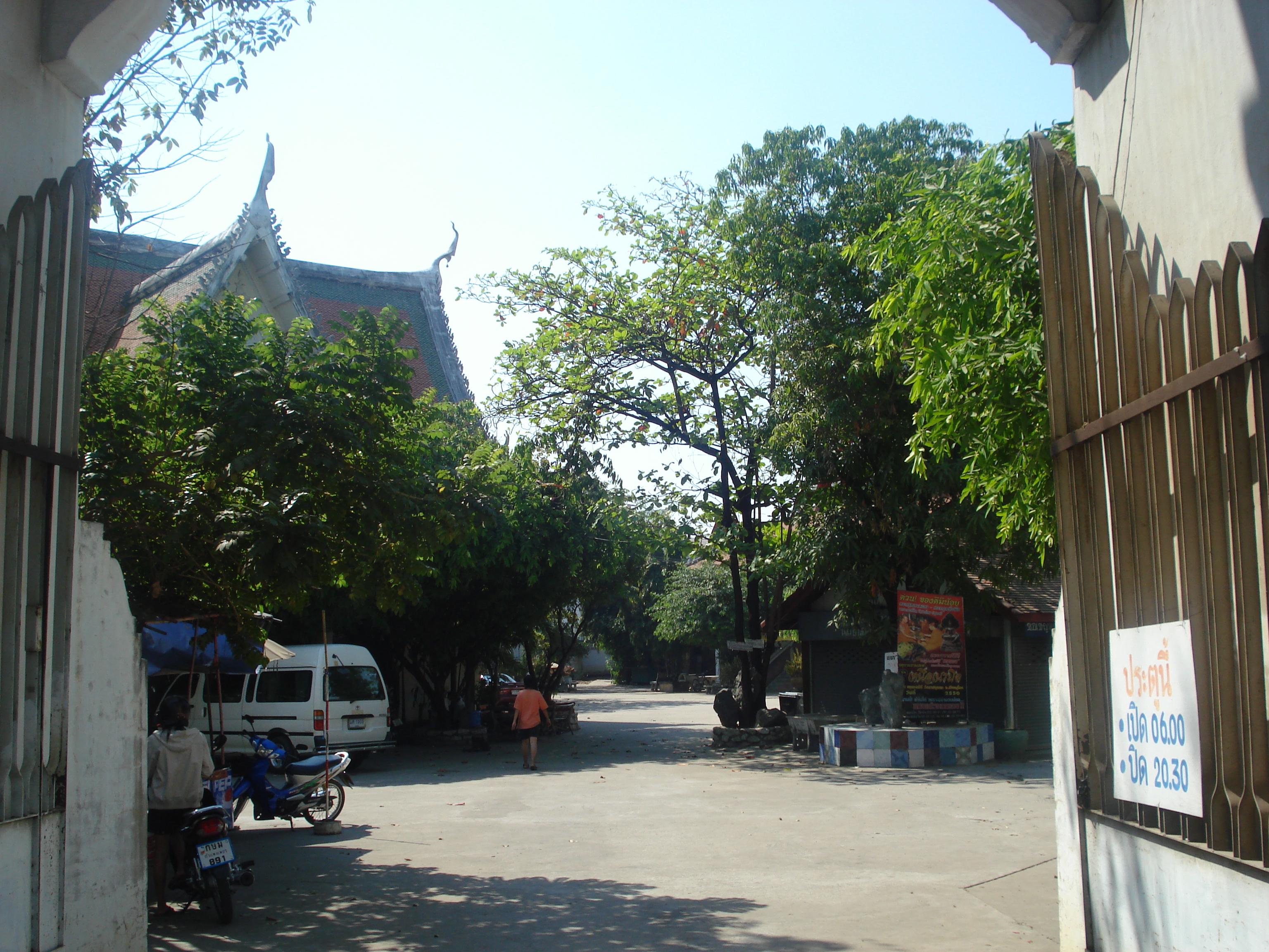 Picture Thailand Phitsanulok Wat Ratcha Bhurana 2008-01 50 - Discovery Wat Ratcha Bhurana