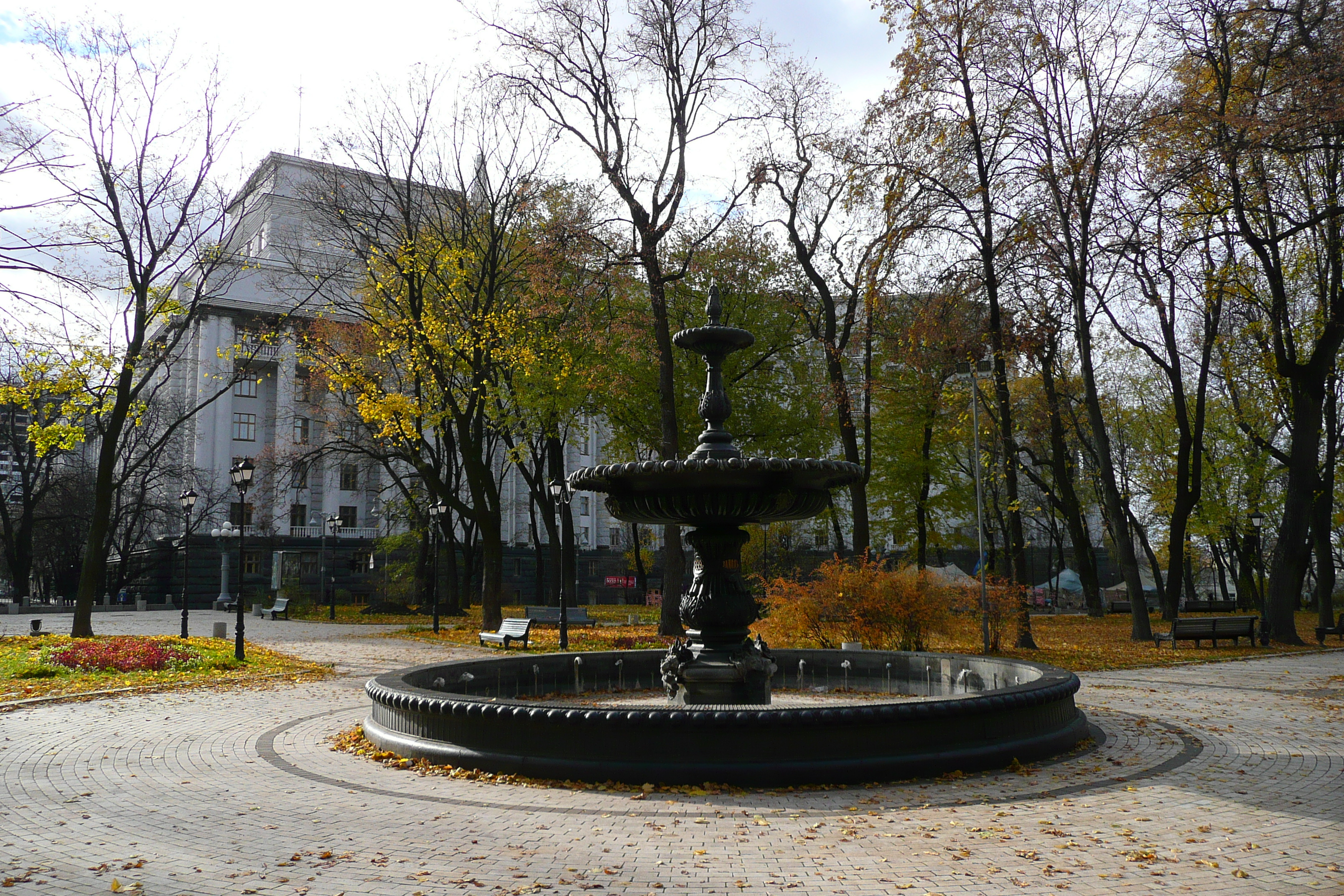 Picture Ukraine Kiev Mariinsky 2007-11 6 - Around Mariinsky