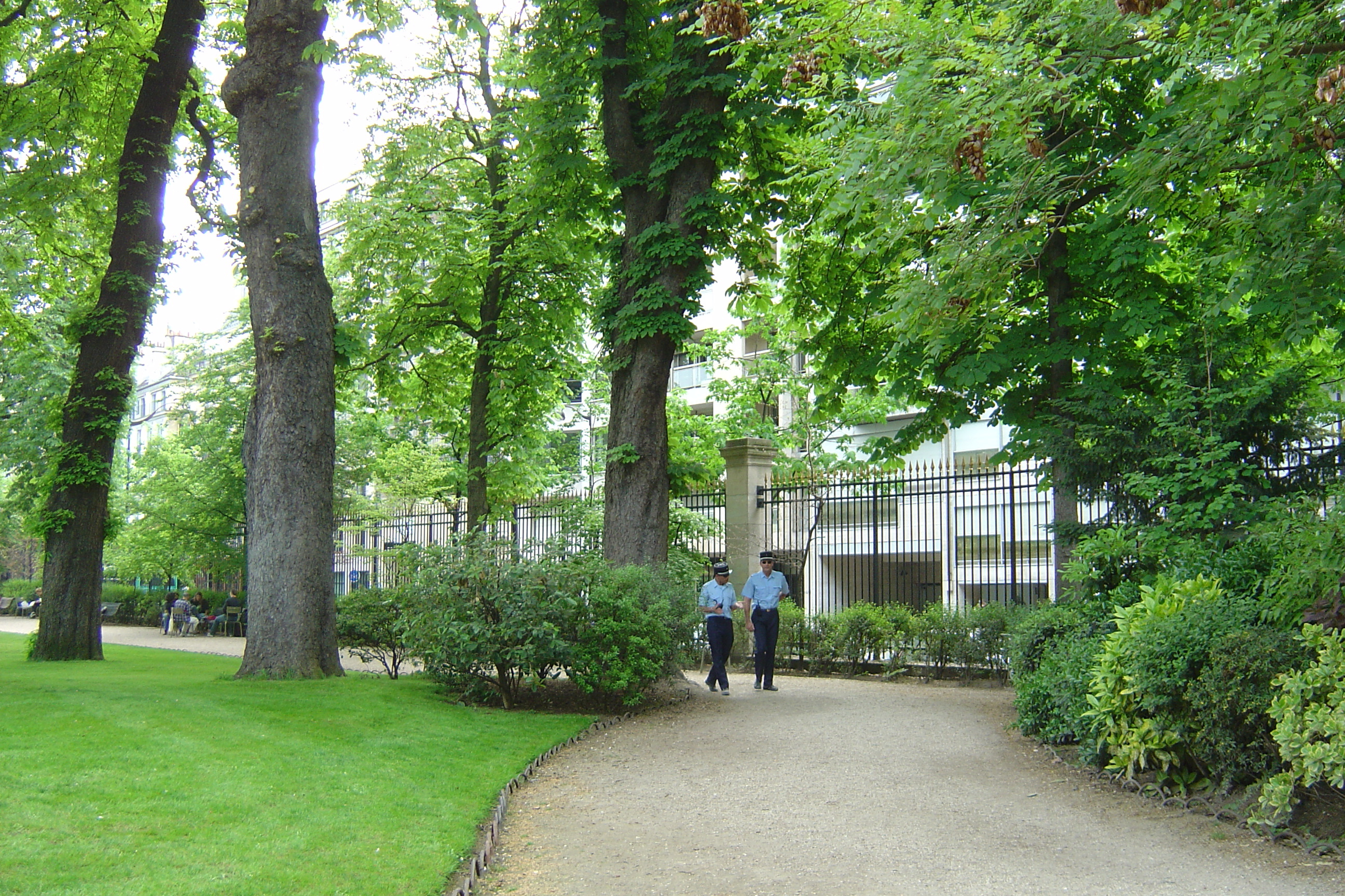 Picture France Paris Luxembourg Garden 2007-04 123 - Journey Luxembourg Garden