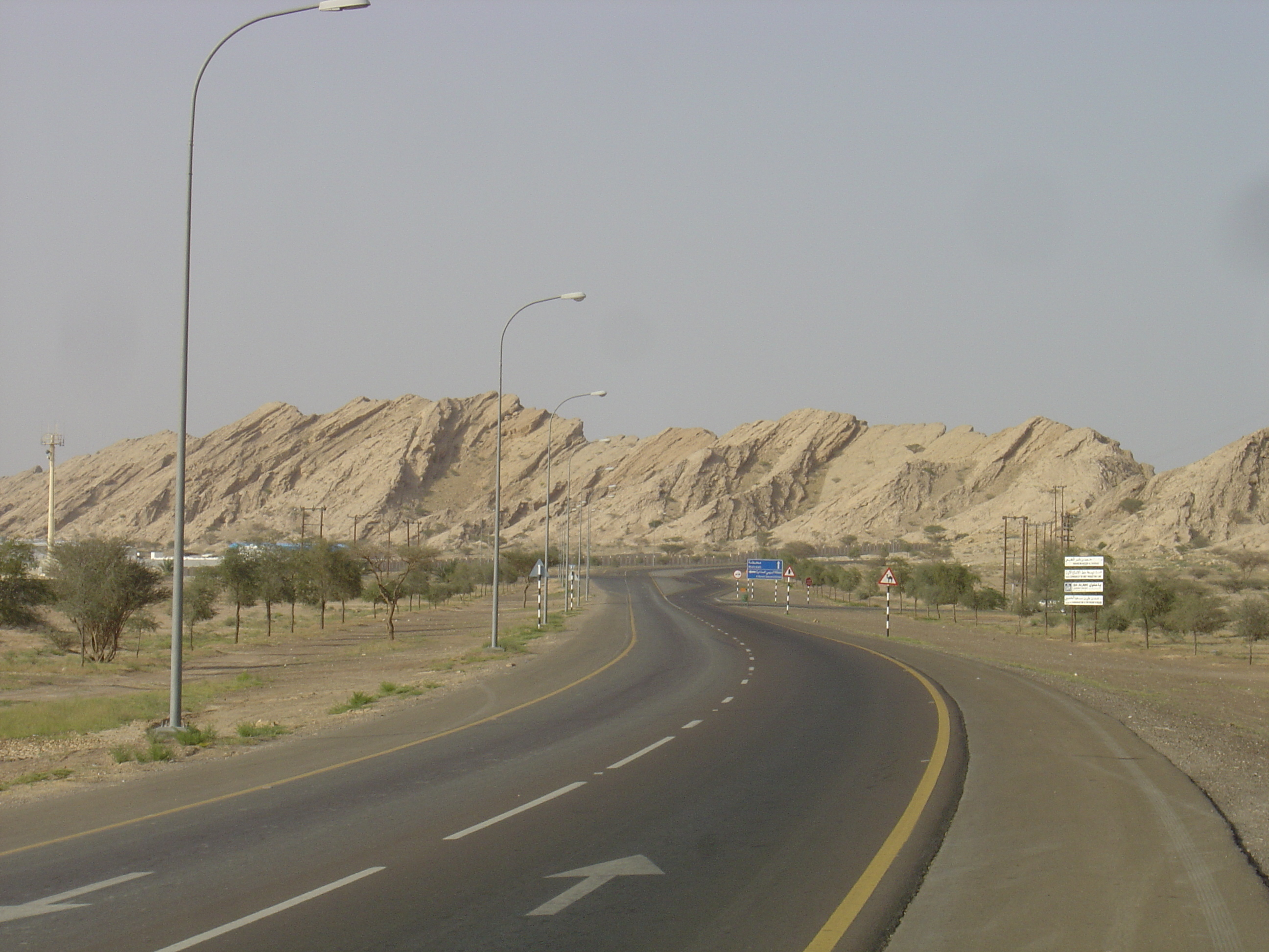 Picture Sultanate of Oman Buraimi to Mahada road 2005-03 9 - Tour Buraimi to Mahada road