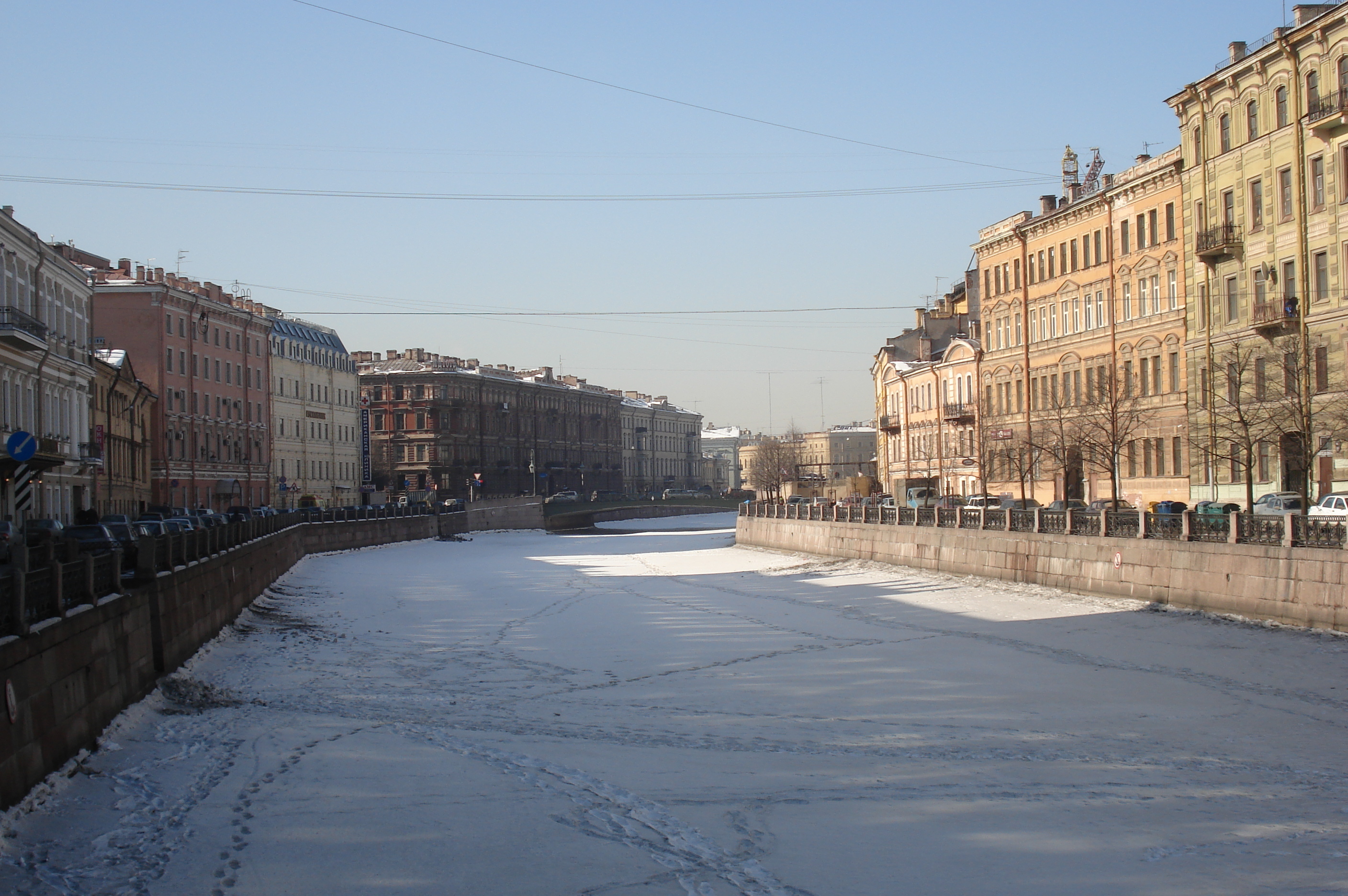 Picture Russia St Petersburg Isaackievskaya place 2006-03 12 - Journey Isaackievskaya place