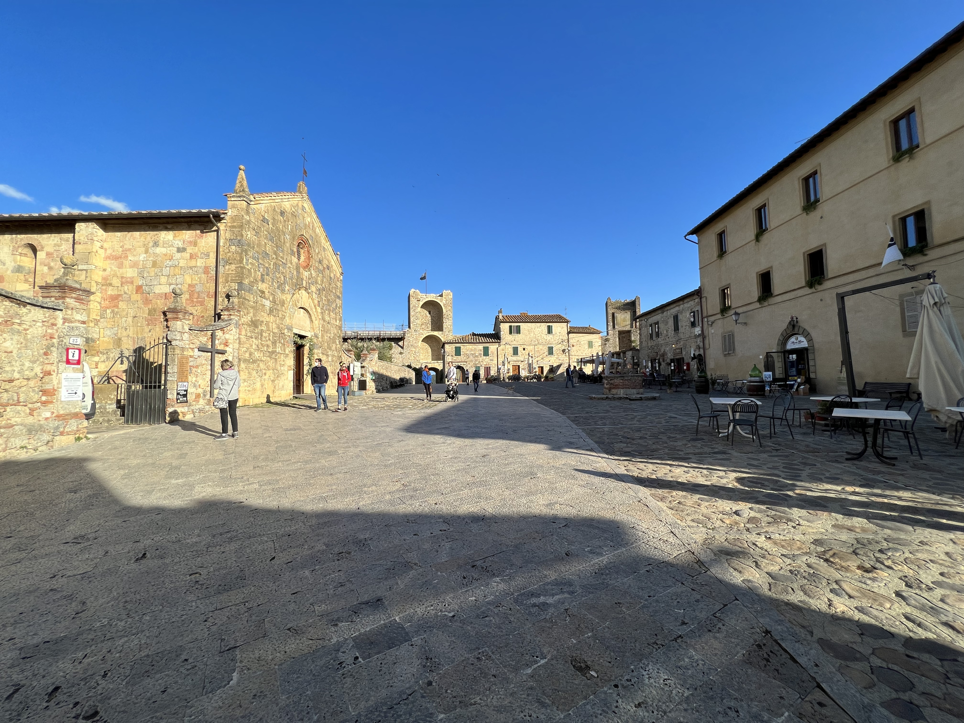 Picture Italy Monteriggioni 2021-09 0 - History Monteriggioni