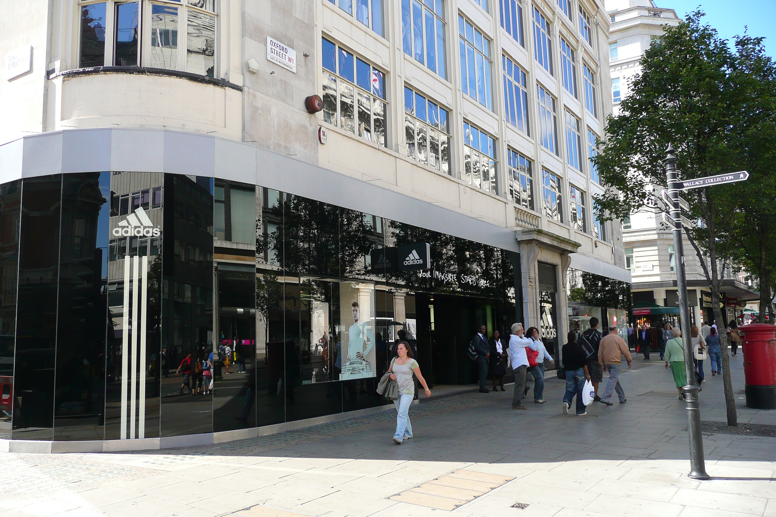 Picture United Kingdom London Oxford Street 2007-09 153 - Around Oxford Street