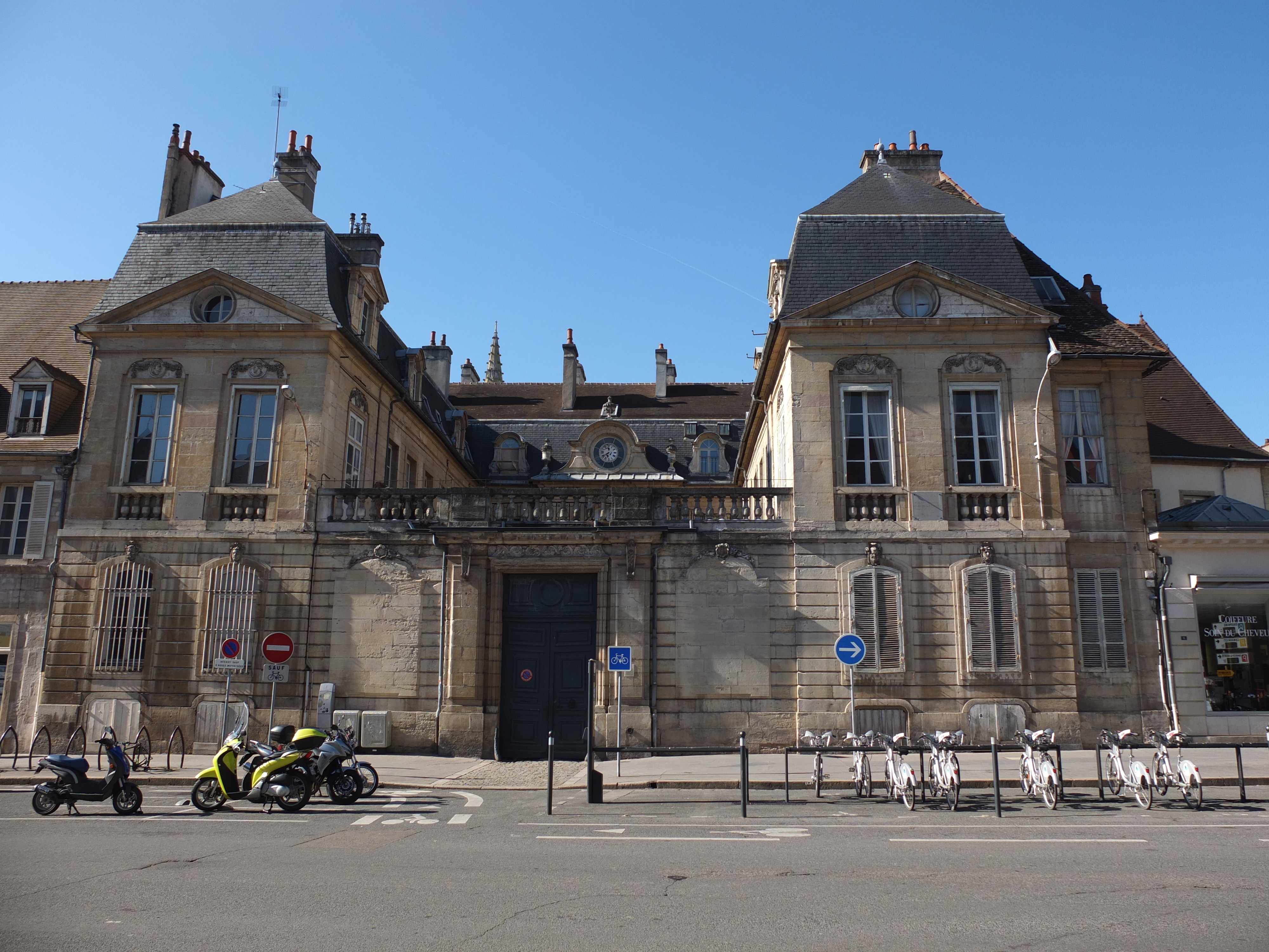 Picture France Dijon 2012-02 10 - Center Dijon