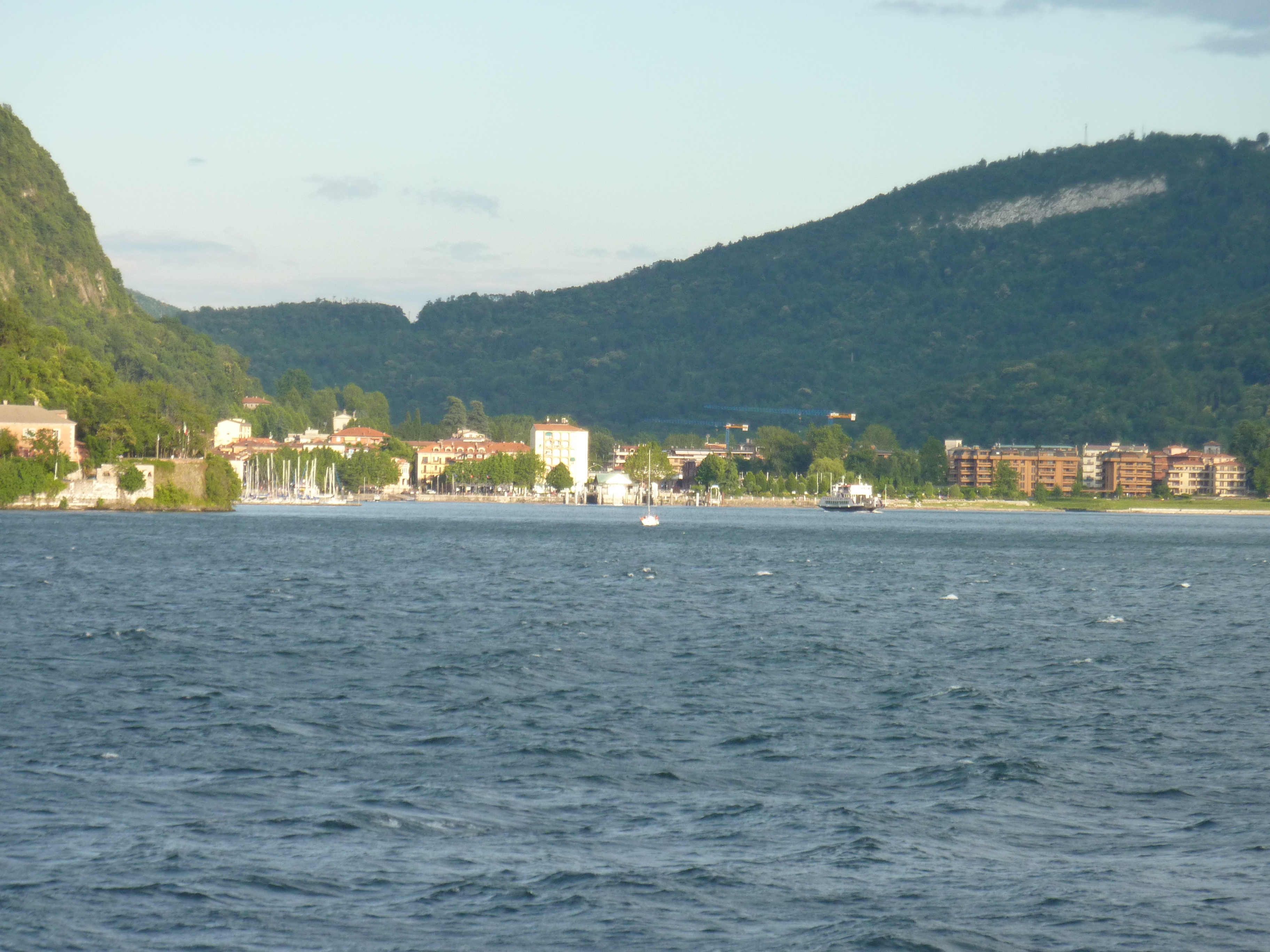 Picture Italy Verbania to Laveno boat trip 2009-06 11 - Center Verbania to Laveno boat trip