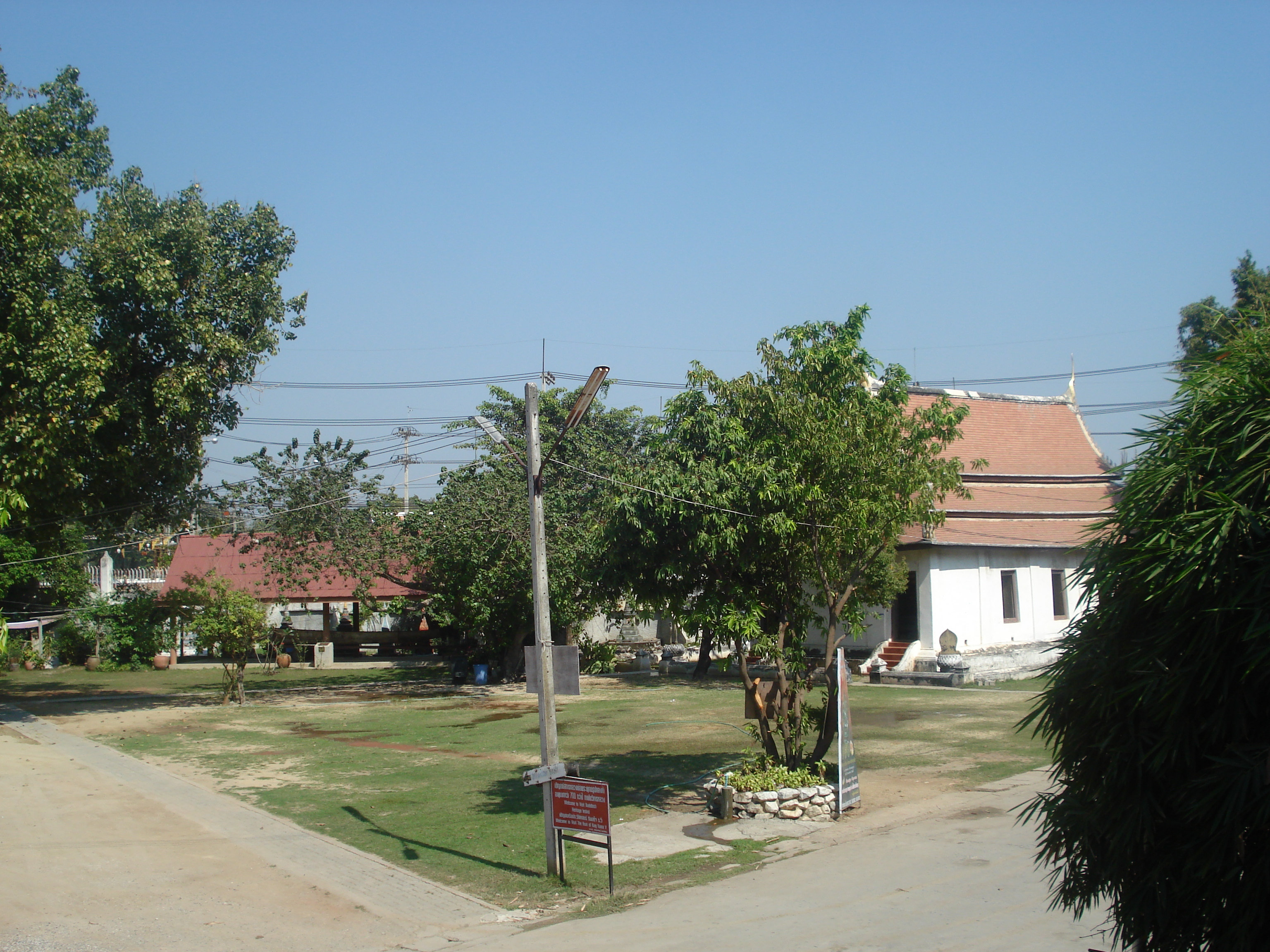 Picture Thailand Phitsanulok Wat Ratcha Bhurana 2008-01 0 - Discovery Wat Ratcha Bhurana