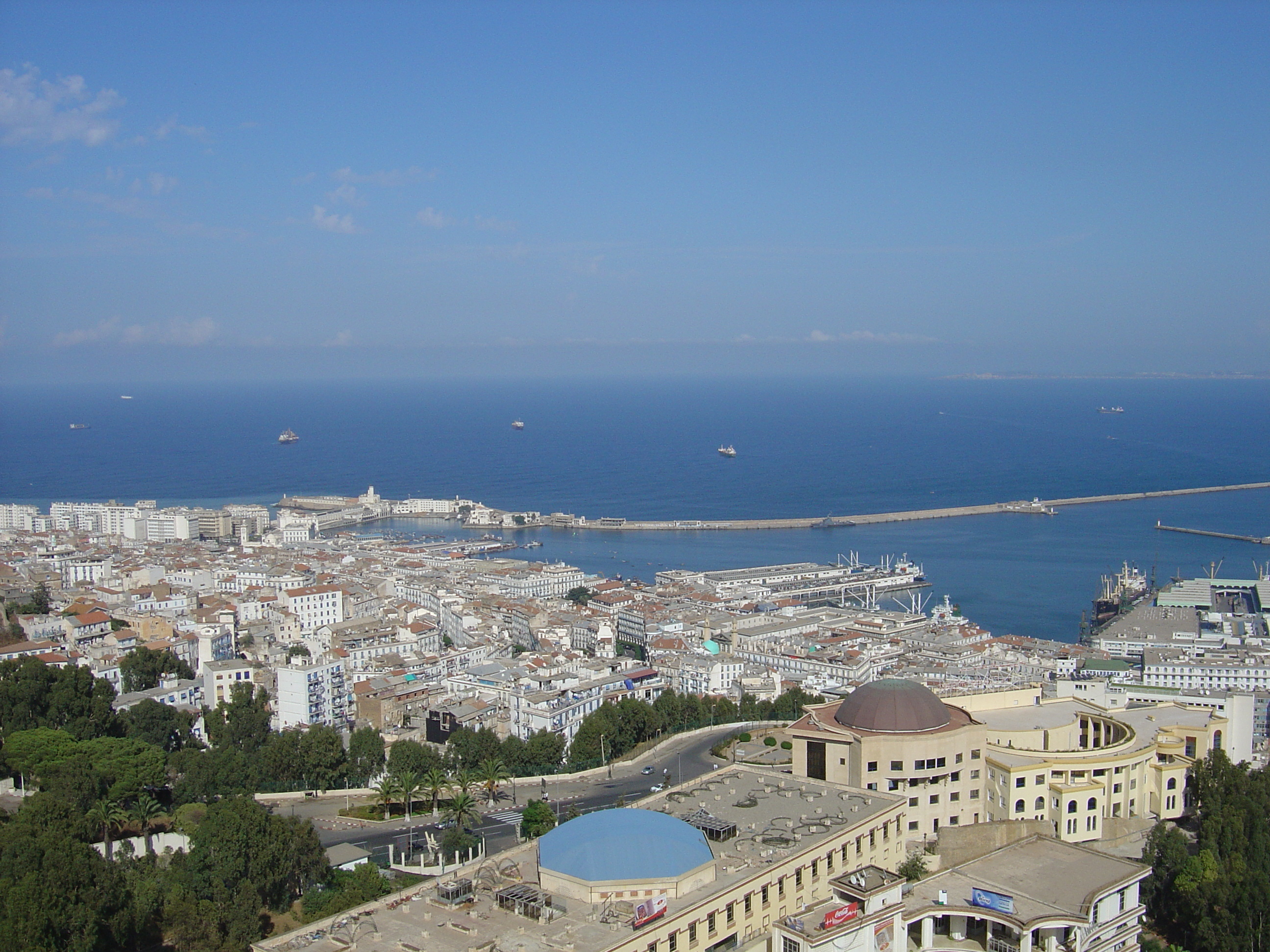 Picture Algeria Algiers El Aurassi Hotel 2004-09 5 - Around El Aurassi Hotel