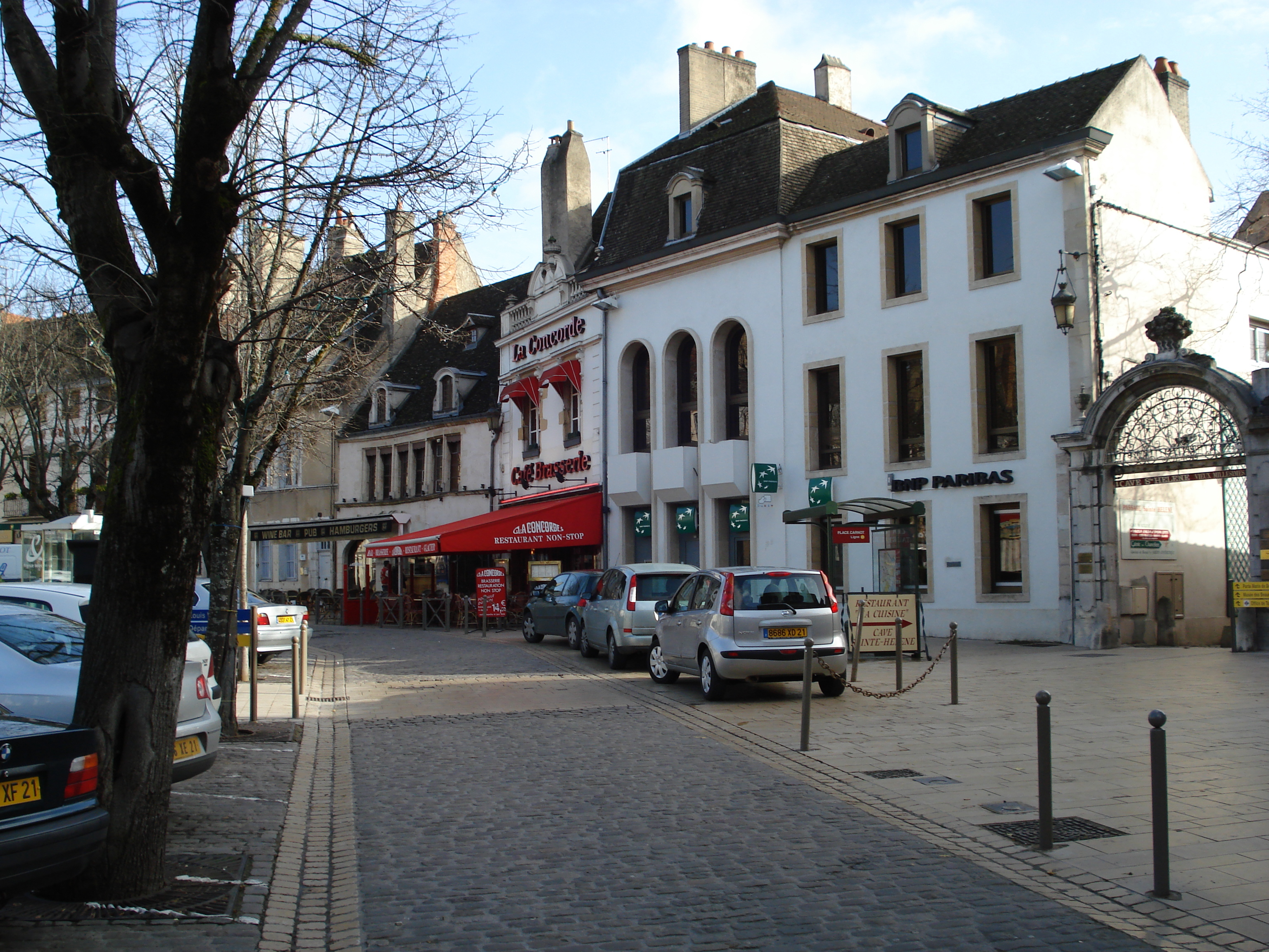 Picture France Beaune 2007-01 159 - Tour Beaune