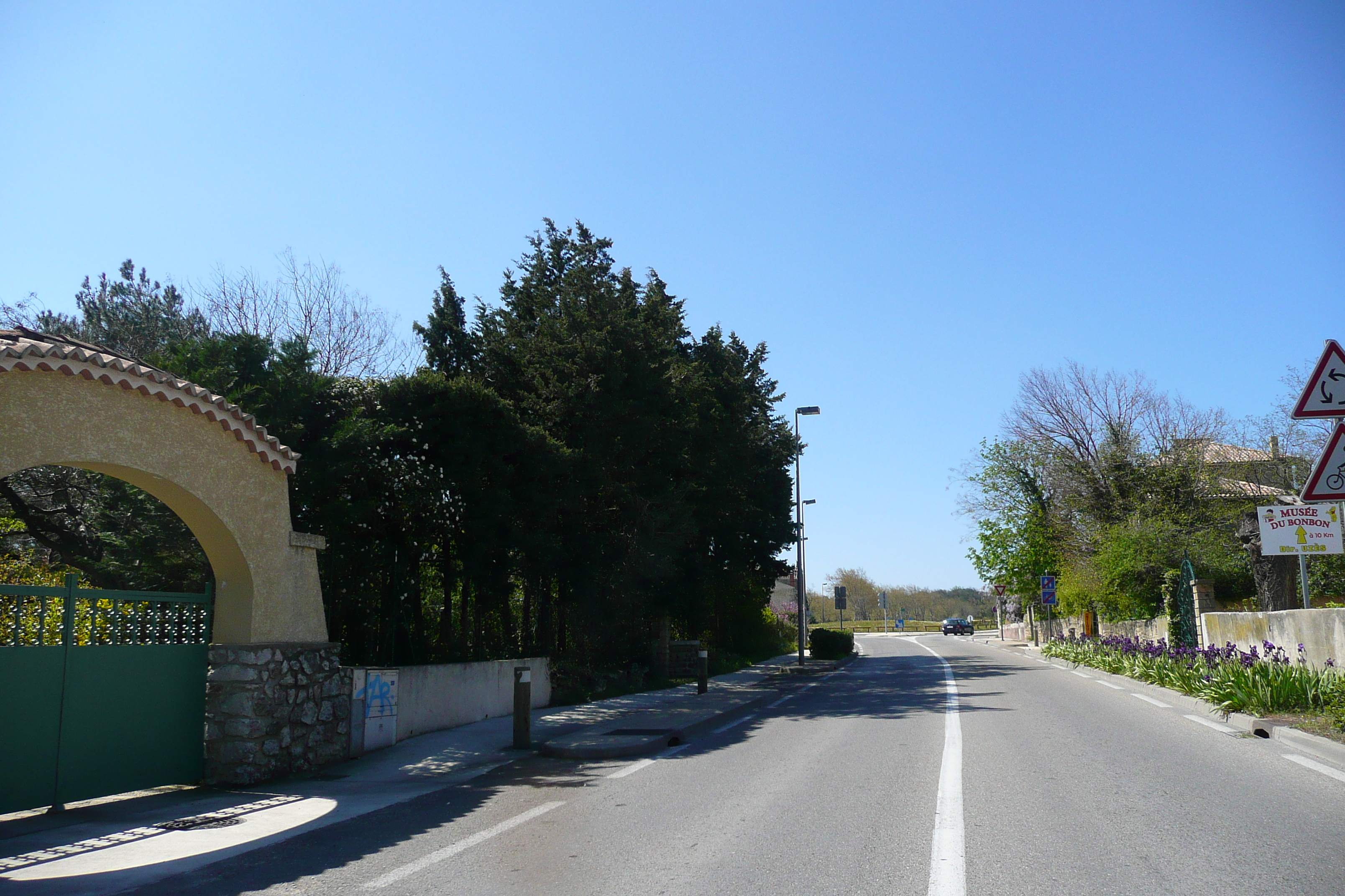 Picture France Provence Beaucaire to pont du gard road 2008-04 6 - Recreation Beaucaire to pont du gard road