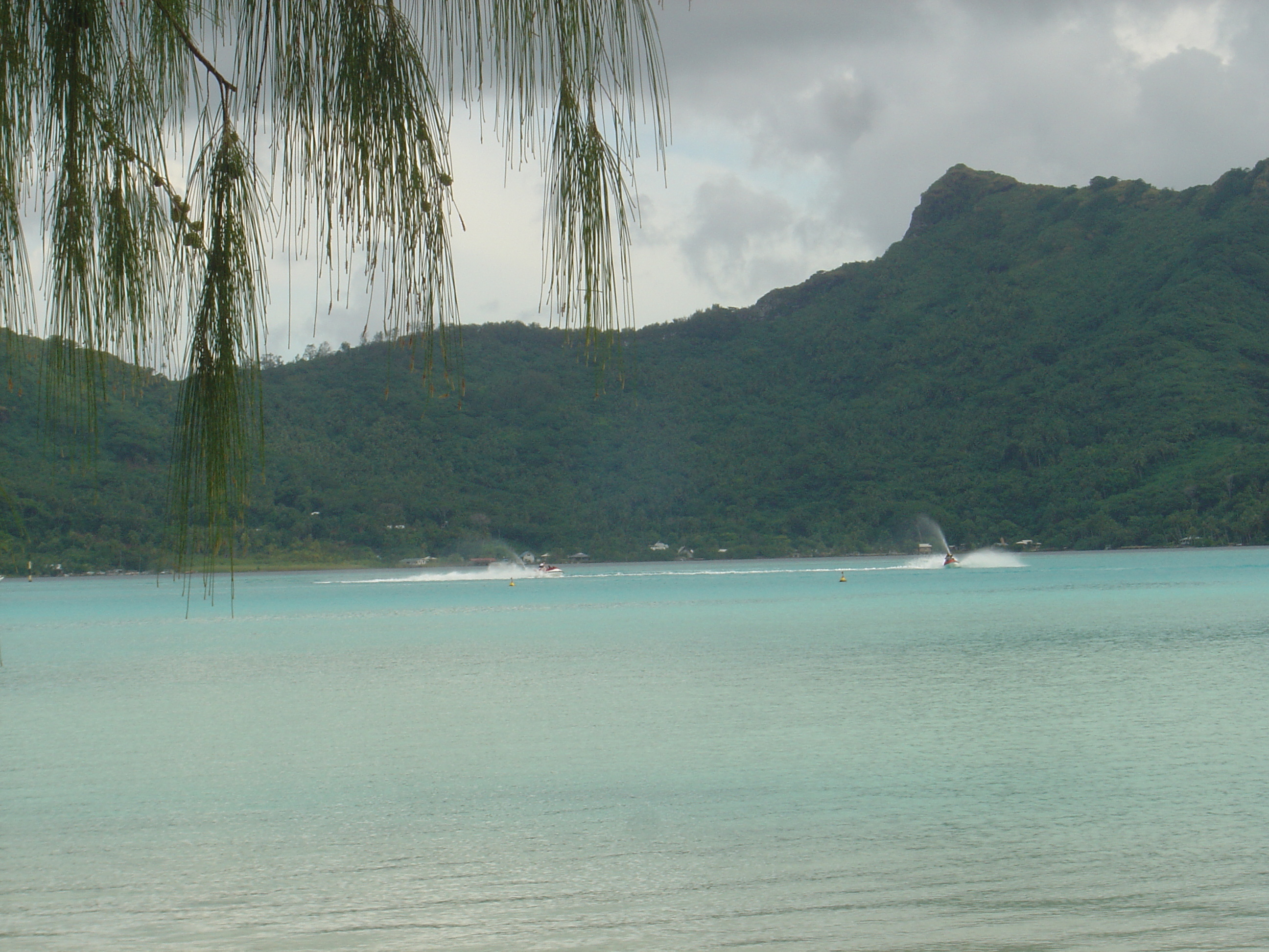 Picture Polynesia Meridien Bora Bora Hotel 2006-04 96 - Tour Meridien Bora Bora Hotel