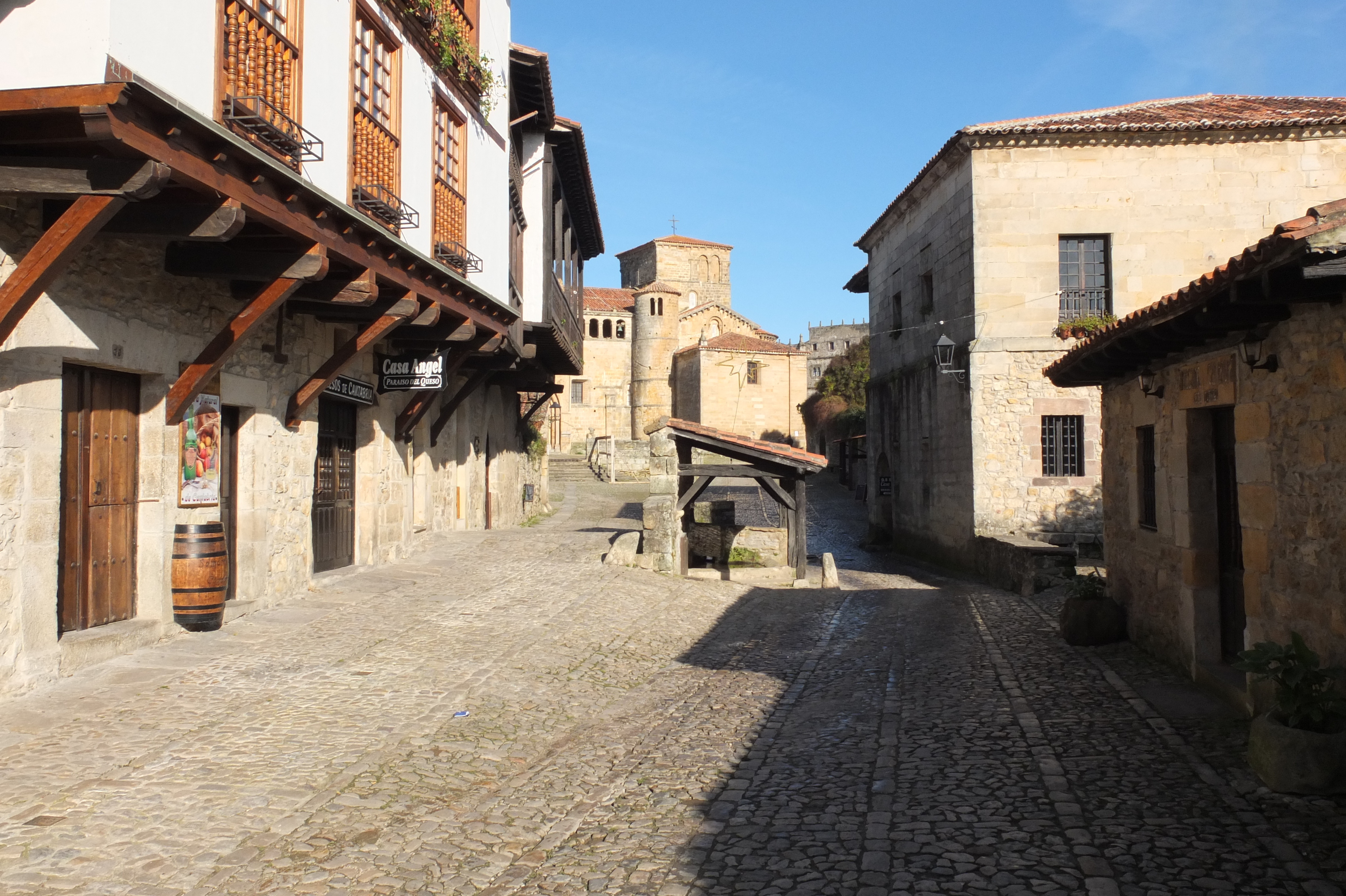 Picture Spain Santillana del Mar 2013-01 45 - Recreation Santillana del Mar