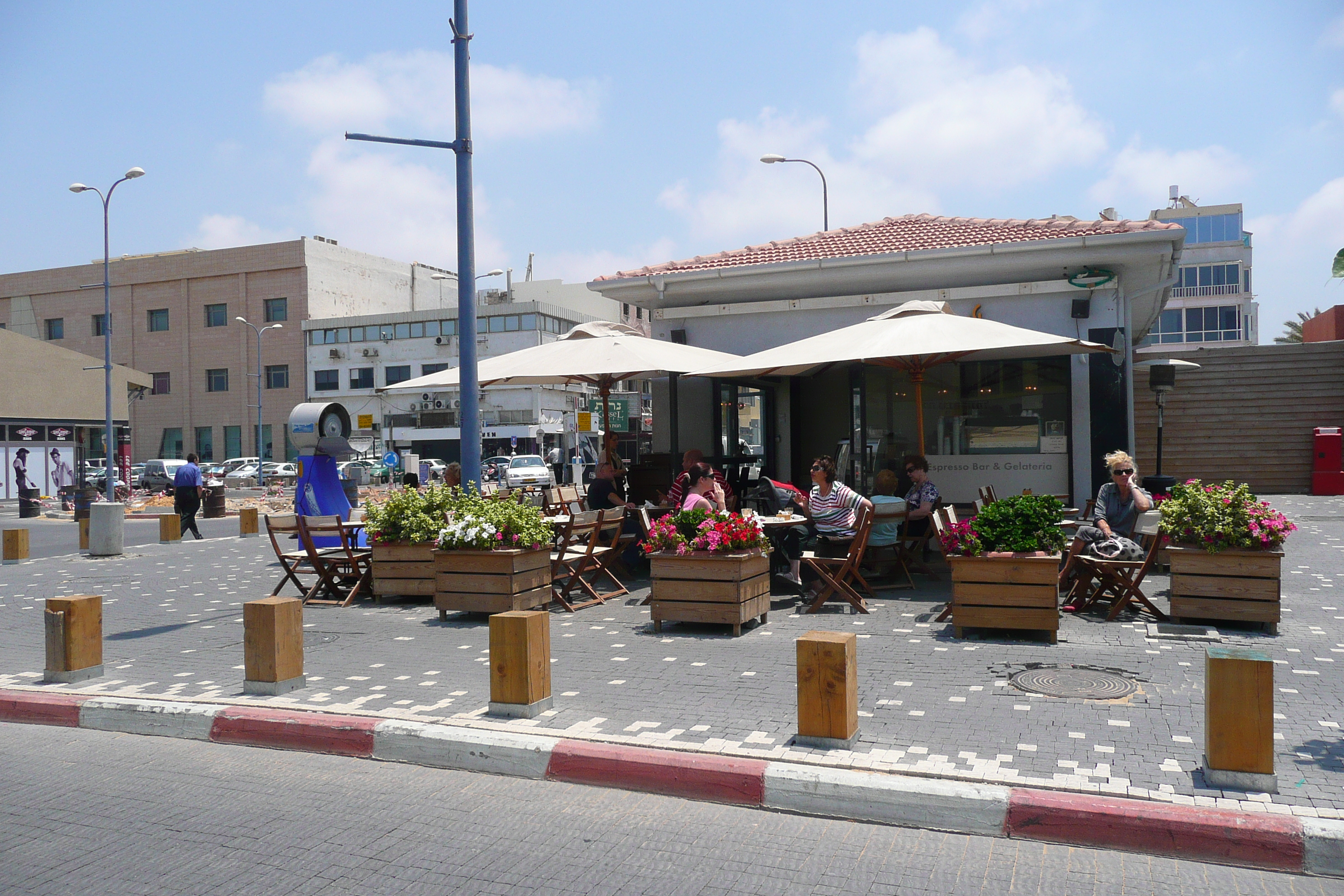 Picture Israel Tel Aviv Tel Aviv Harbor 2007-06 85 - Tour Tel Aviv Harbor