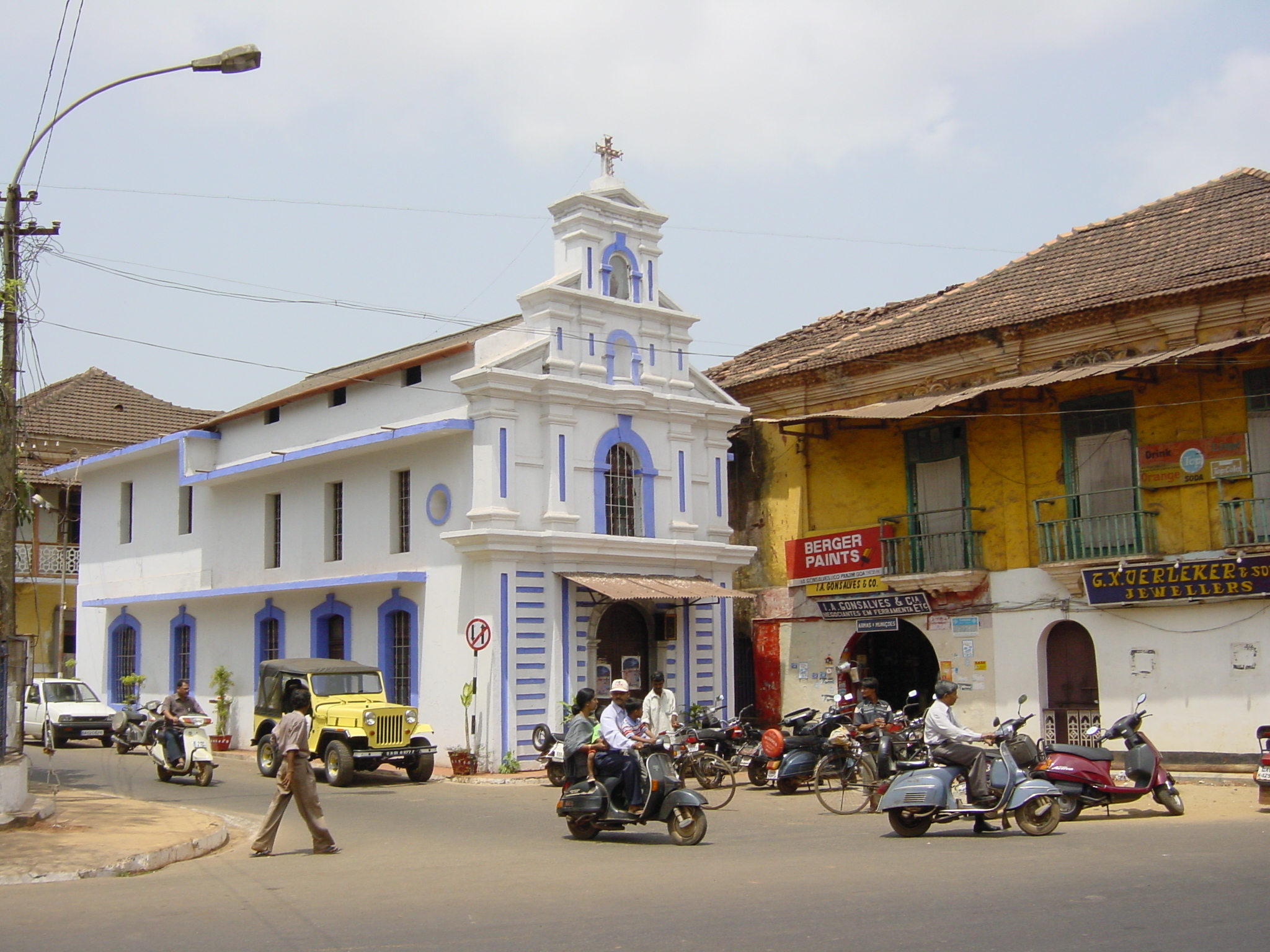 Picture India Goa Panaji 2003-05 11 - History Panaji