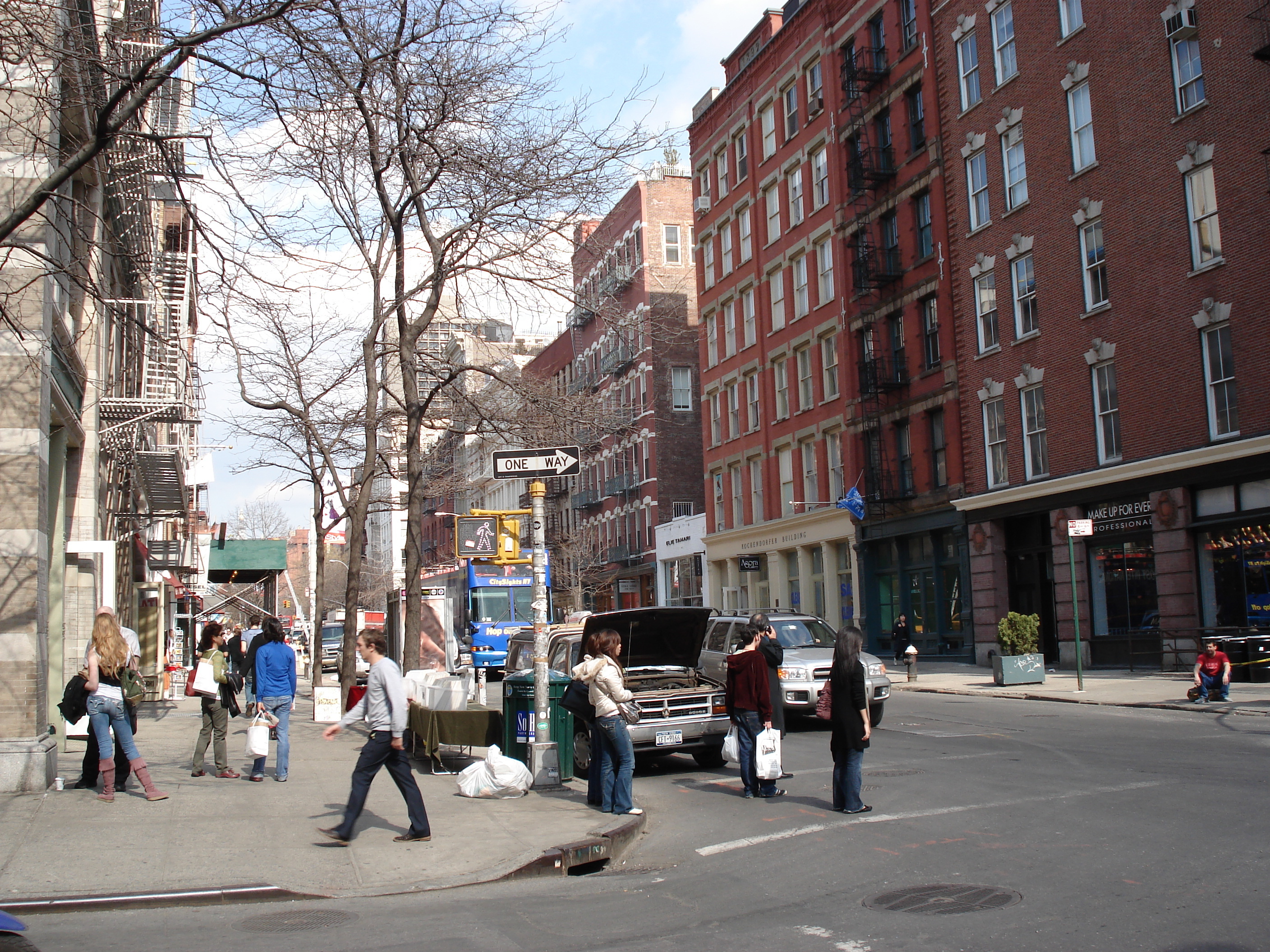 Picture United States New York Soho 2006-03 9 - Discovery Soho