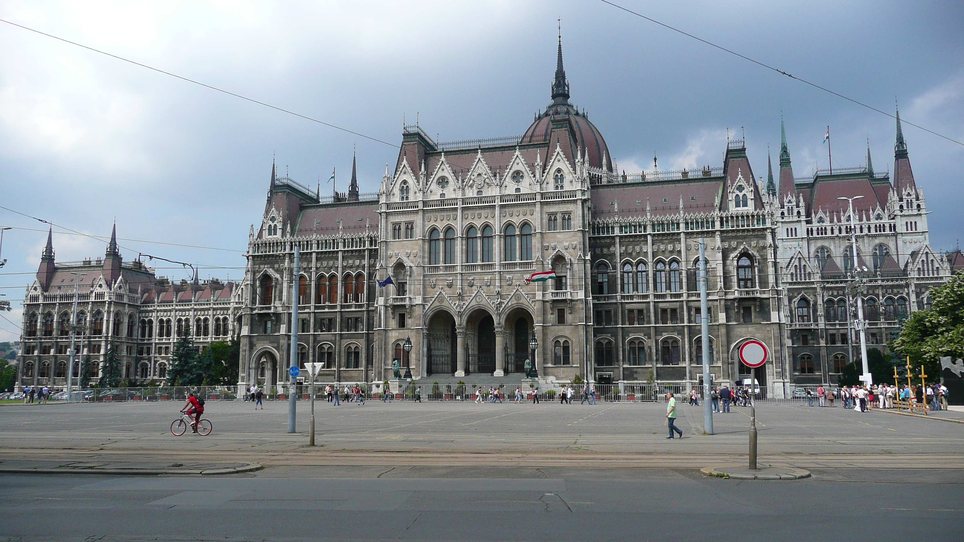 Picture Hungary Budapest Budapest Parliament 2007-06 22 - Journey Budapest Parliament