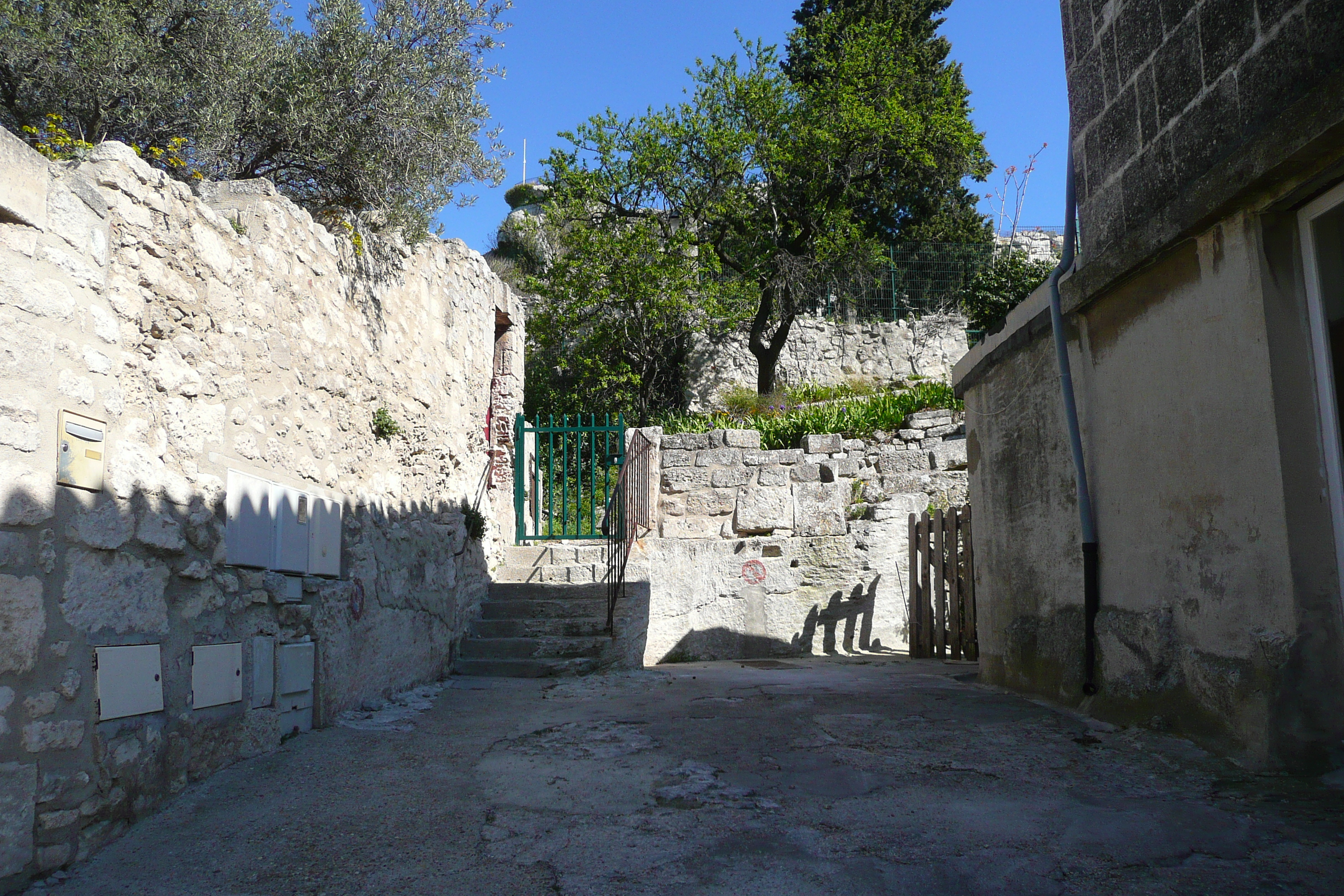 Picture France Baux de Provence Baux de Provence Village 2008-04 31 - Tours Baux de Provence Village