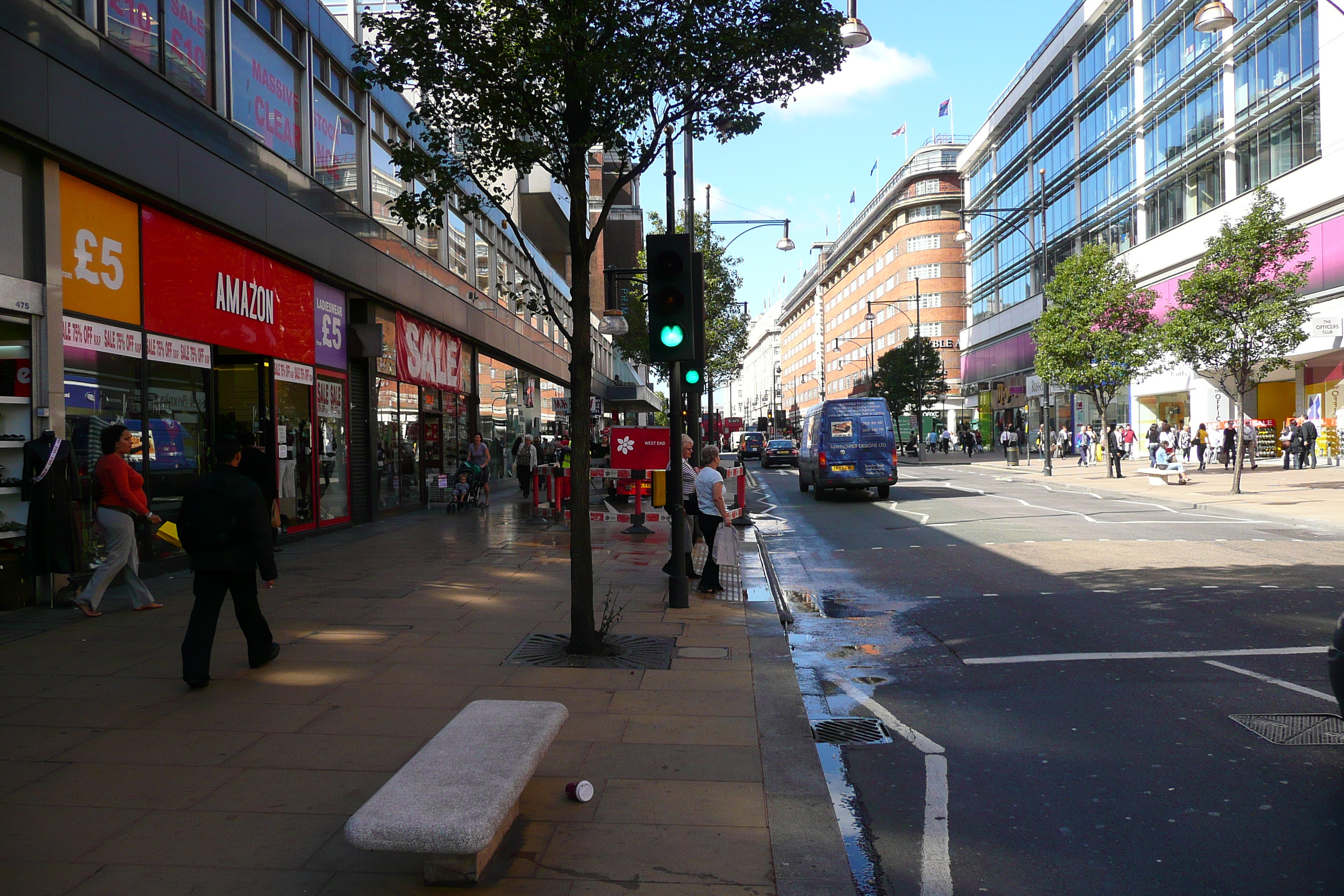 Picture United Kingdom London Oxford Street 2007-09 56 - Discovery Oxford Street