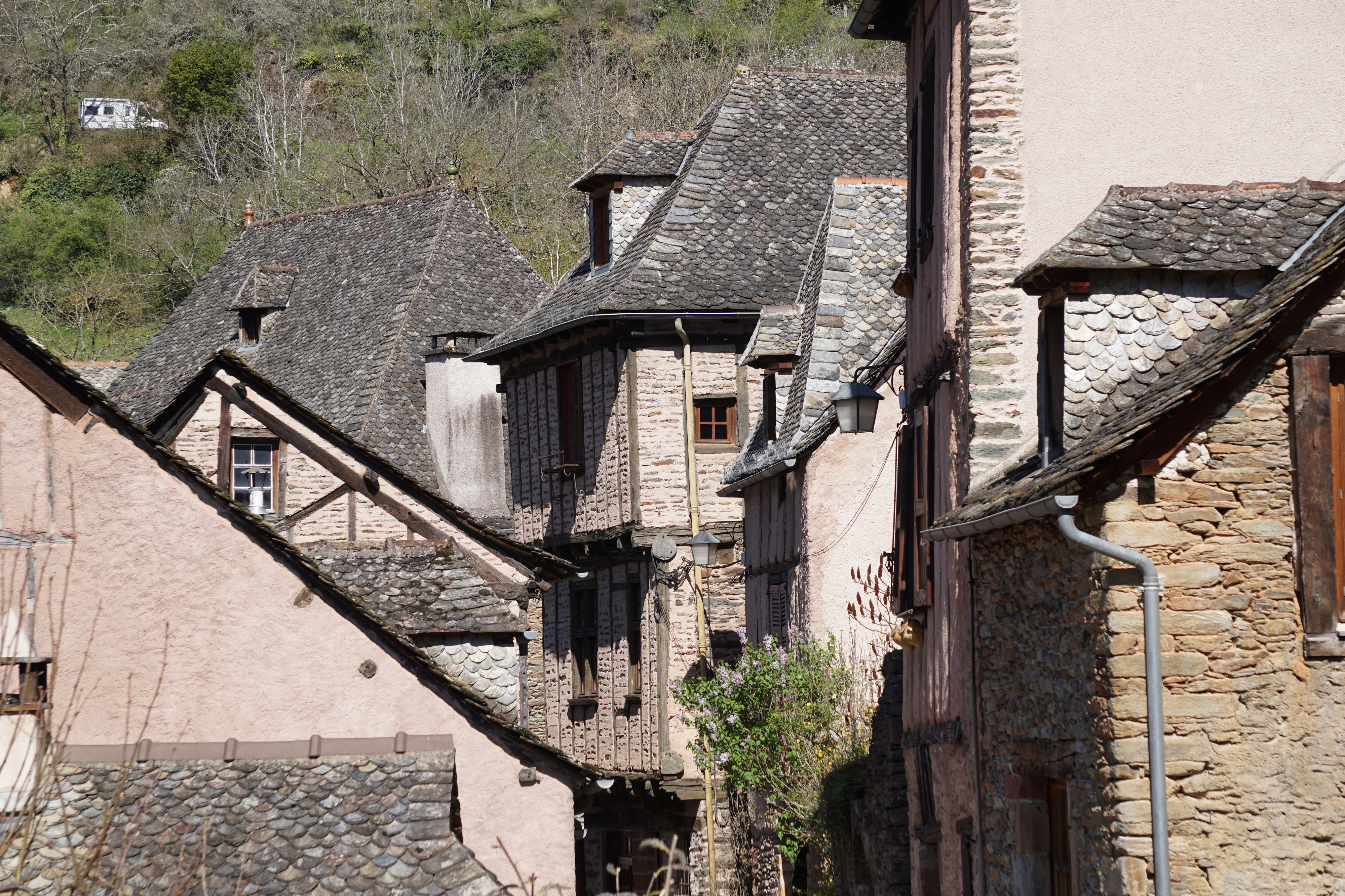 Picture France Conques Abbatiale Sainte-Foy de Conques 2018-04 4 - Journey Abbatiale Sainte-Foy de Conques