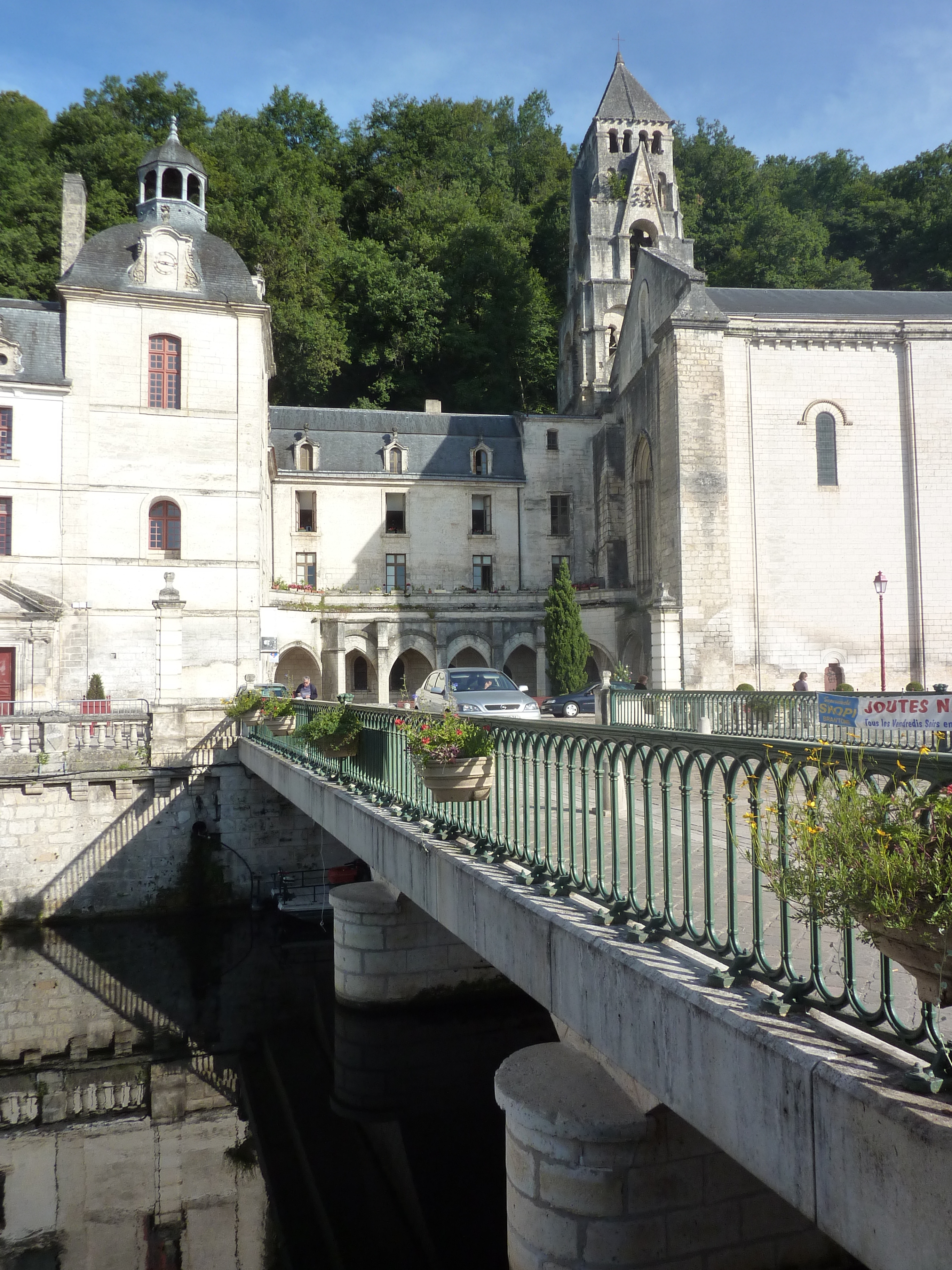 Picture France Brantome 2009-07 58 - History Brantome