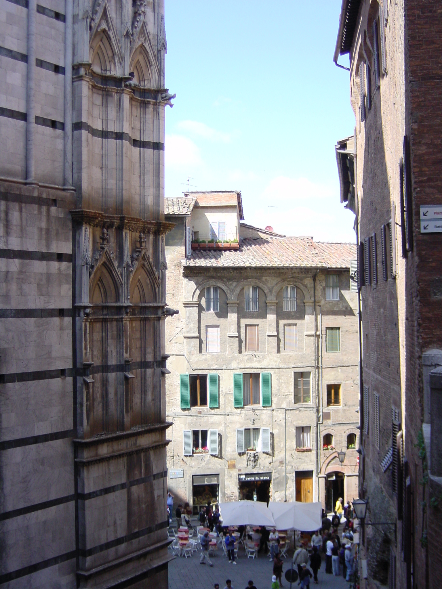 Picture Italy Siena 2002-04 40 - Discovery Siena