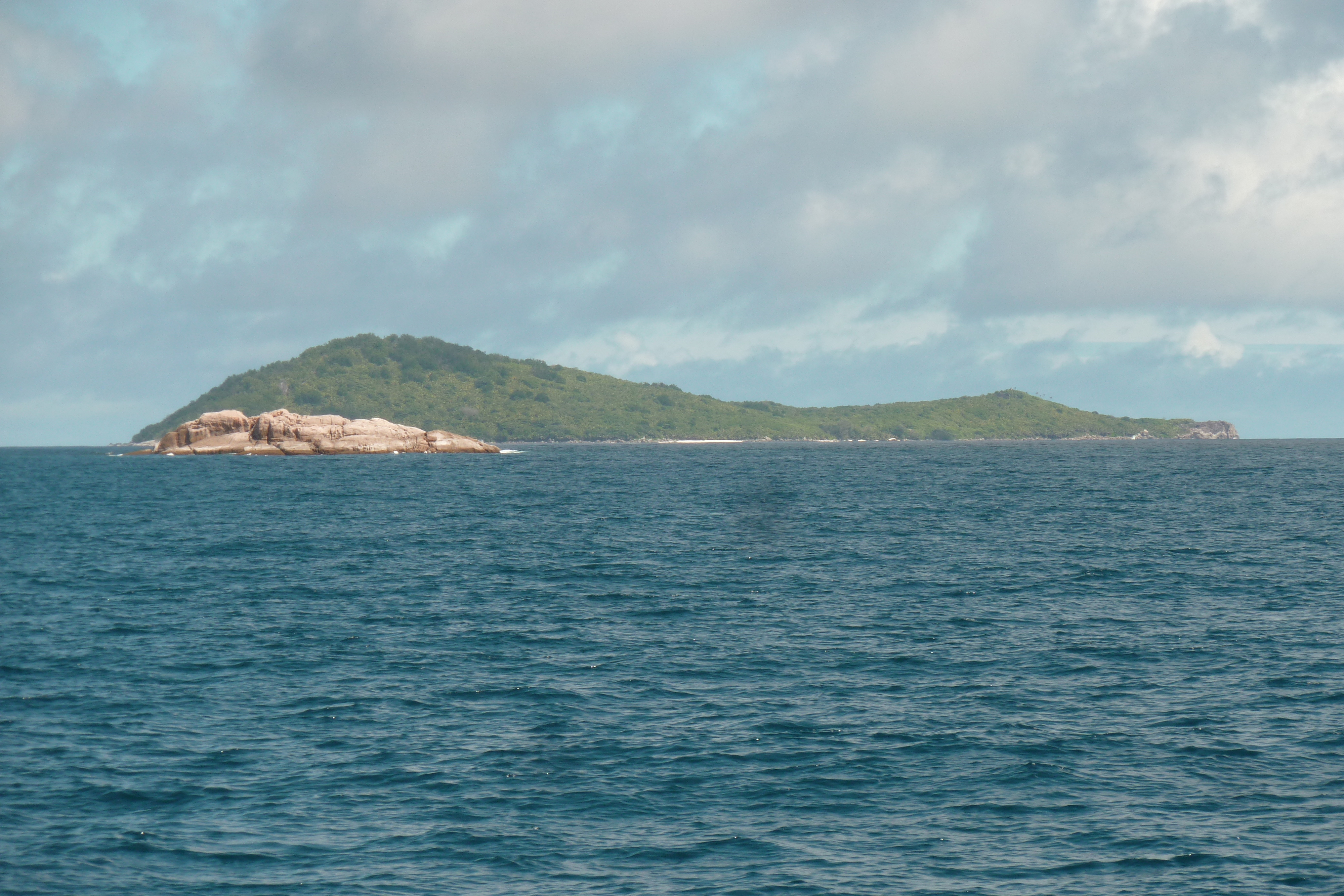 Picture Seychelles Grande Soeur 2011-10 30 - Center Grande Soeur