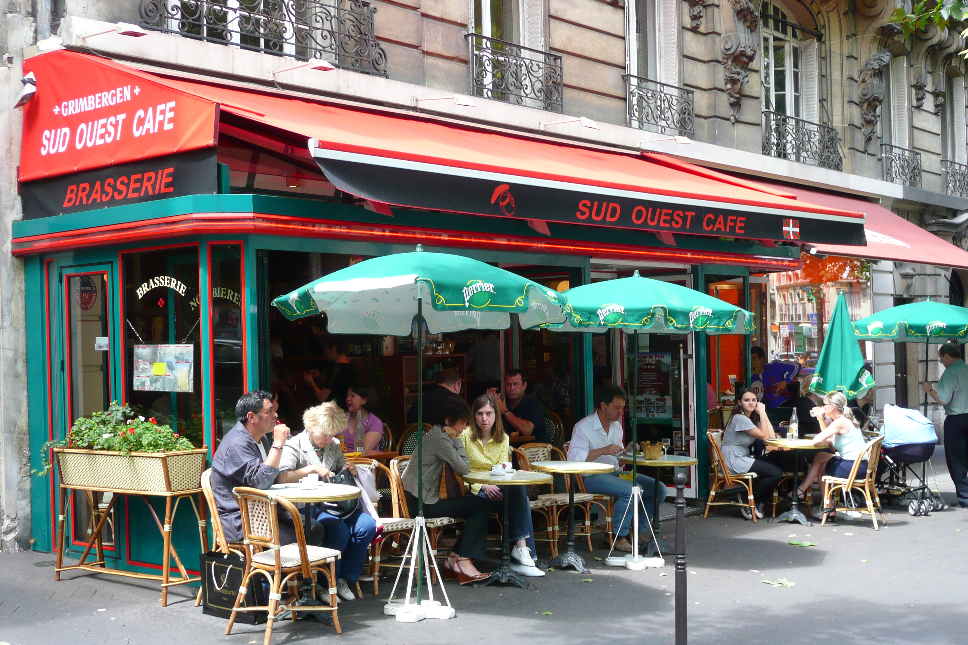 Picture France Paris Avenue Niel 2007-06 87 - Around Avenue Niel