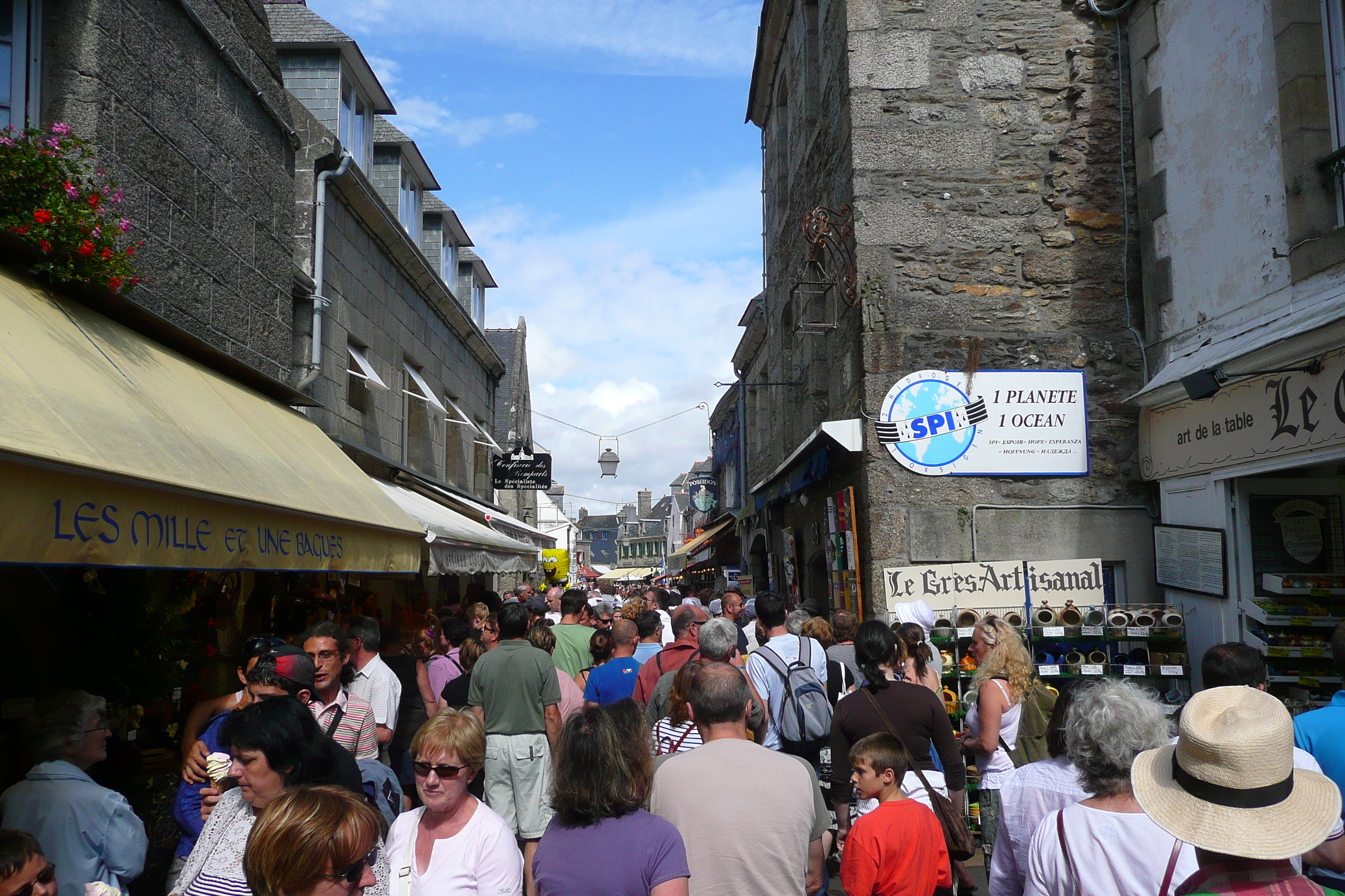 Picture France Concarneau 2008-07 70 - Center Concarneau