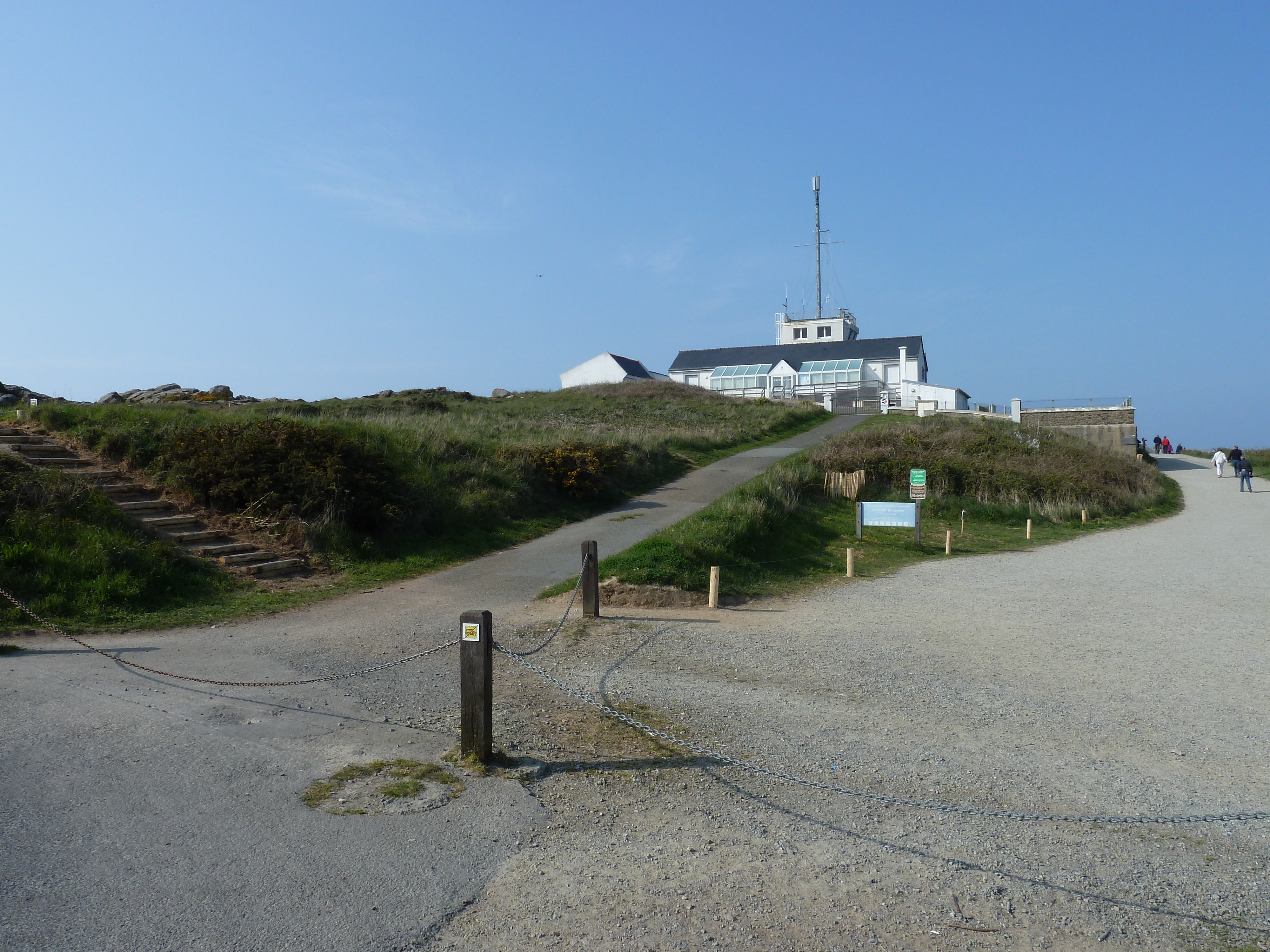 Picture France Grouin Point 2010-04 42 - Center Grouin Point