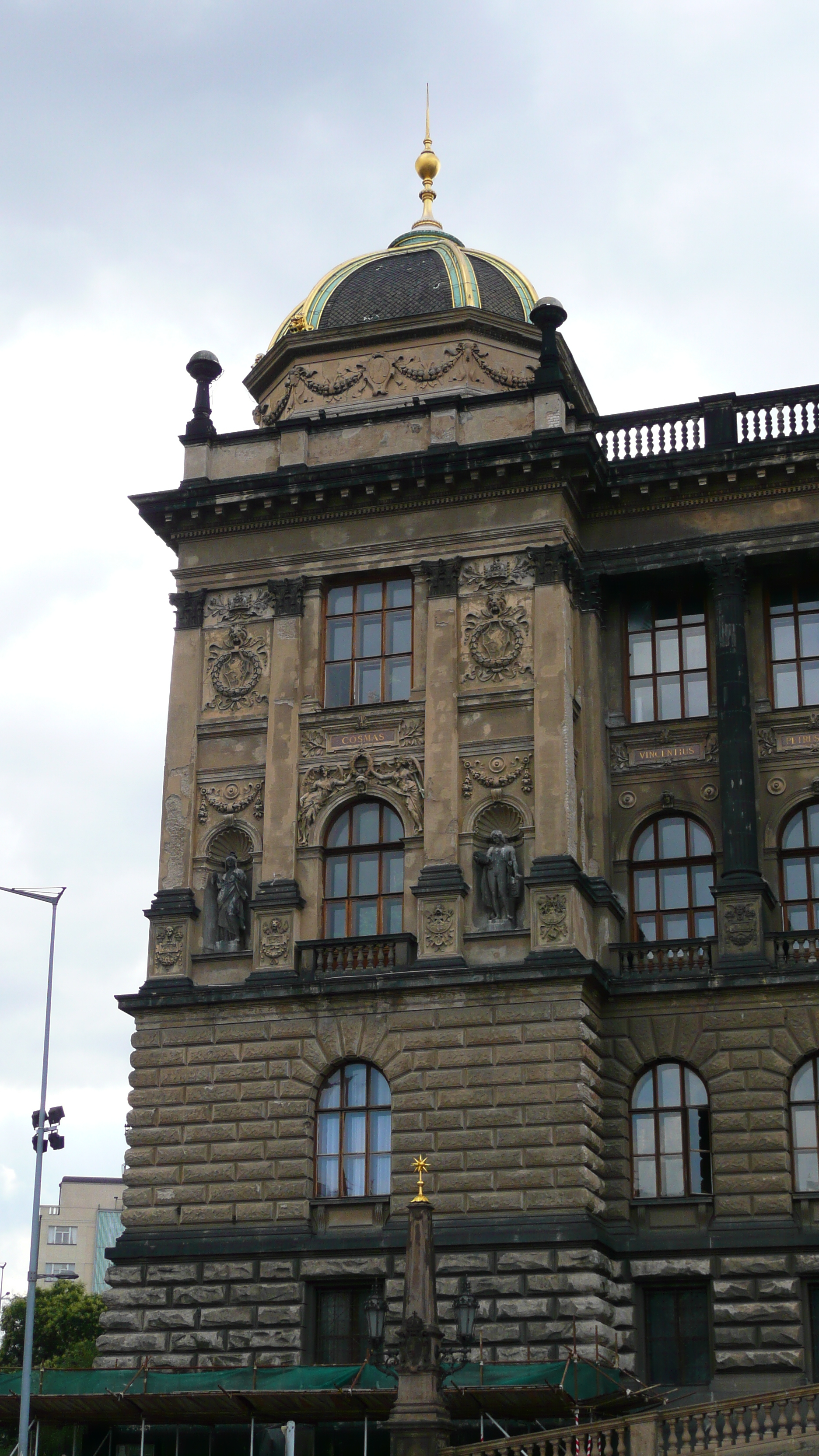 Picture Czech Republic Prague Vaclavske namesti 2007-07 14 - Tours Vaclavske namesti