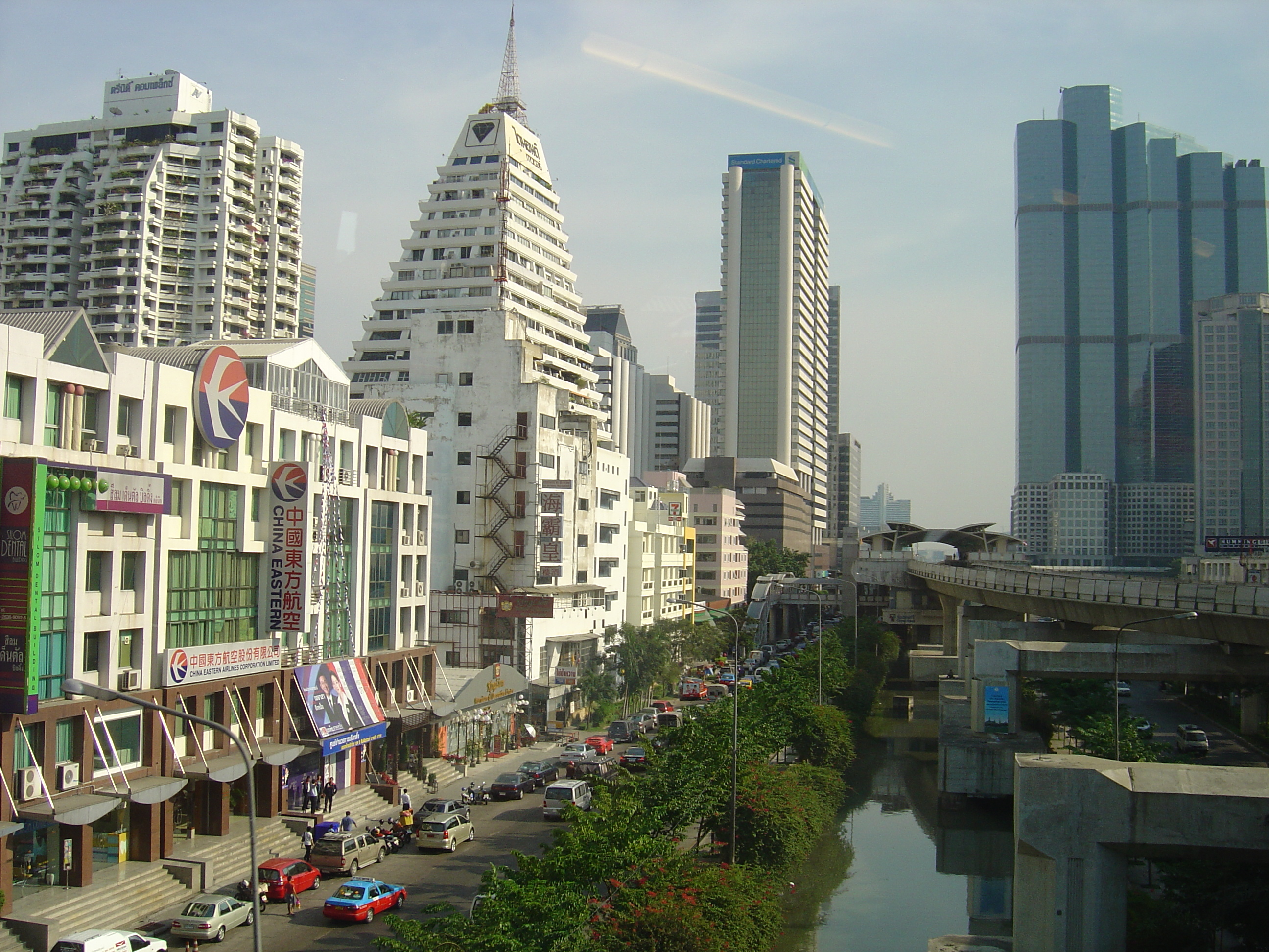 Picture Thailand Bangkok Sky Train 2004-12 27 - History Sky Train