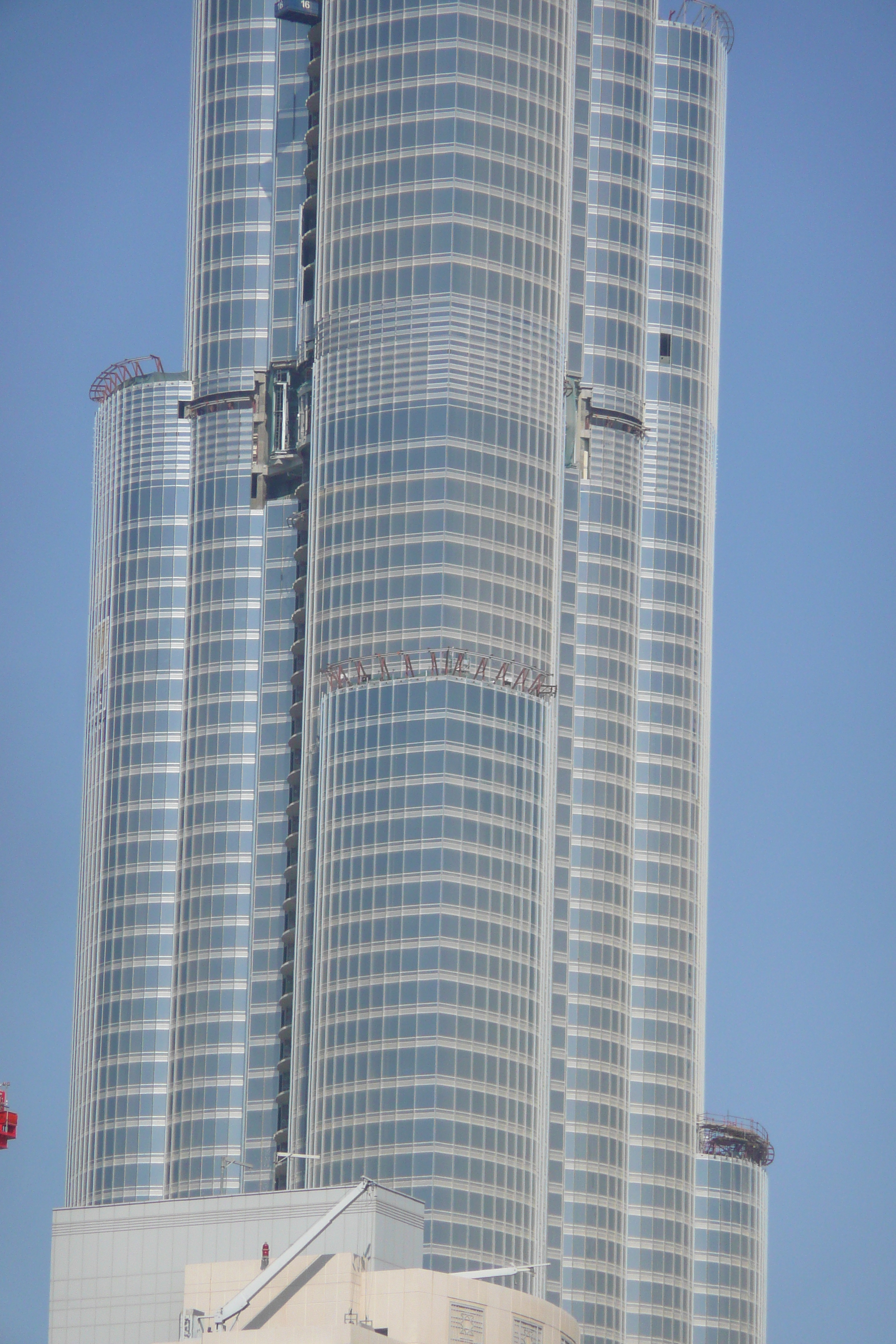 Picture United Arab Emirates Dubai Burj Dubai 2009-01 23 - Around Burj Dubai