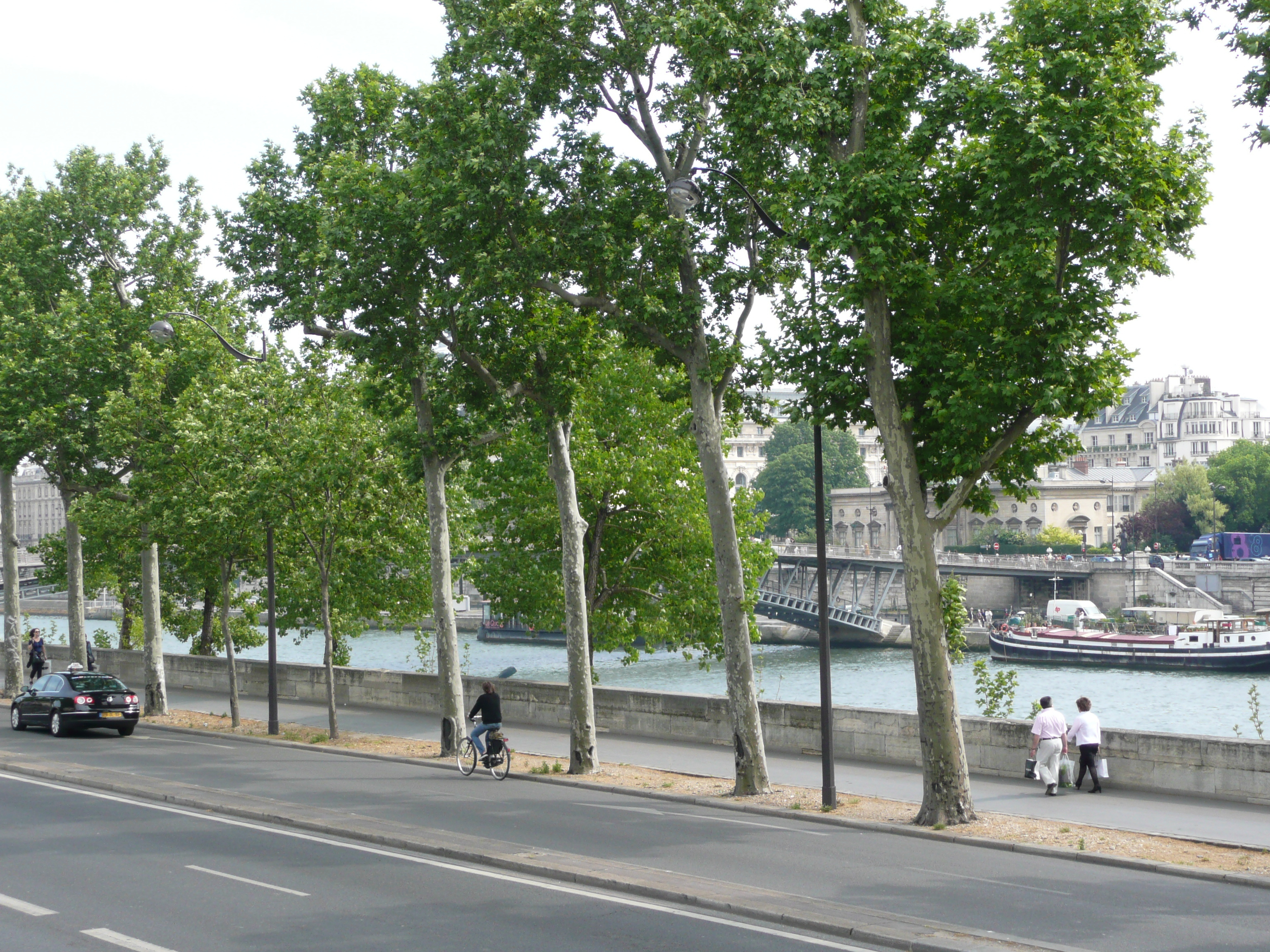 Picture France Paris Garden of Tuileries 2007-05 246 - History Garden of Tuileries