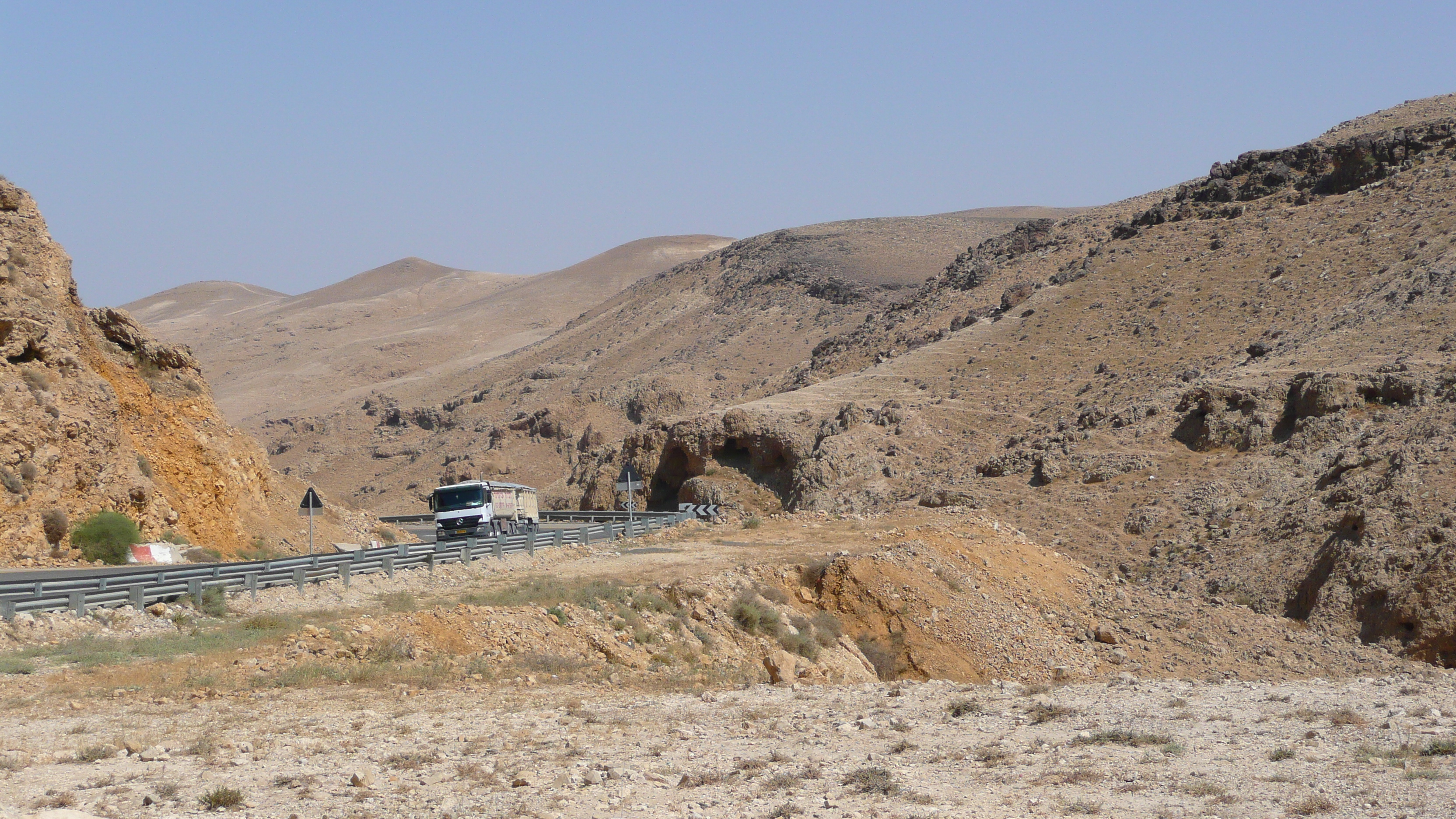 Picture Israel Arad to Dead Sea road 2007-06 3 - Around Arad to Dead Sea road