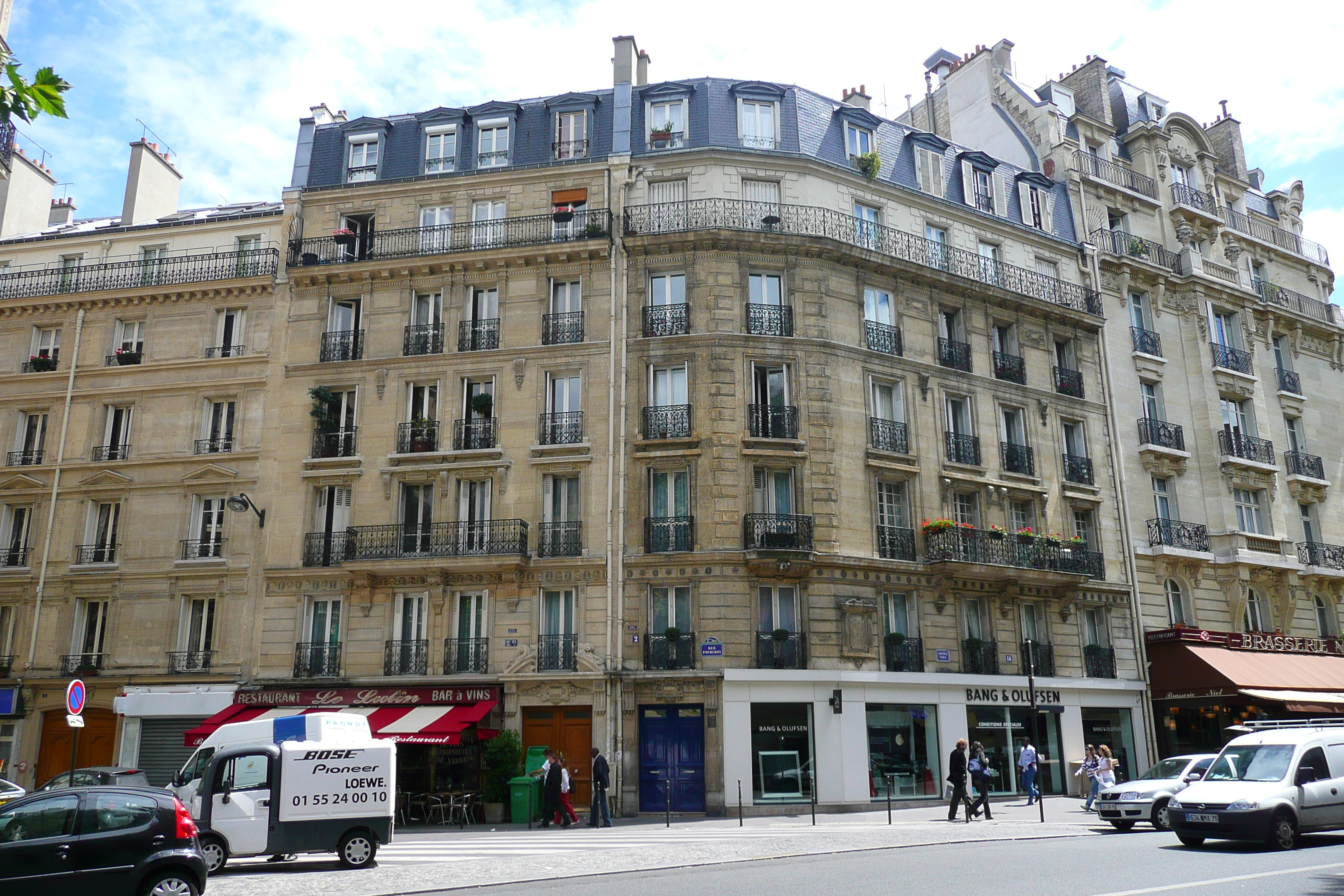 Picture France Paris Avenue Niel 2007-06 22 - Around Avenue Niel