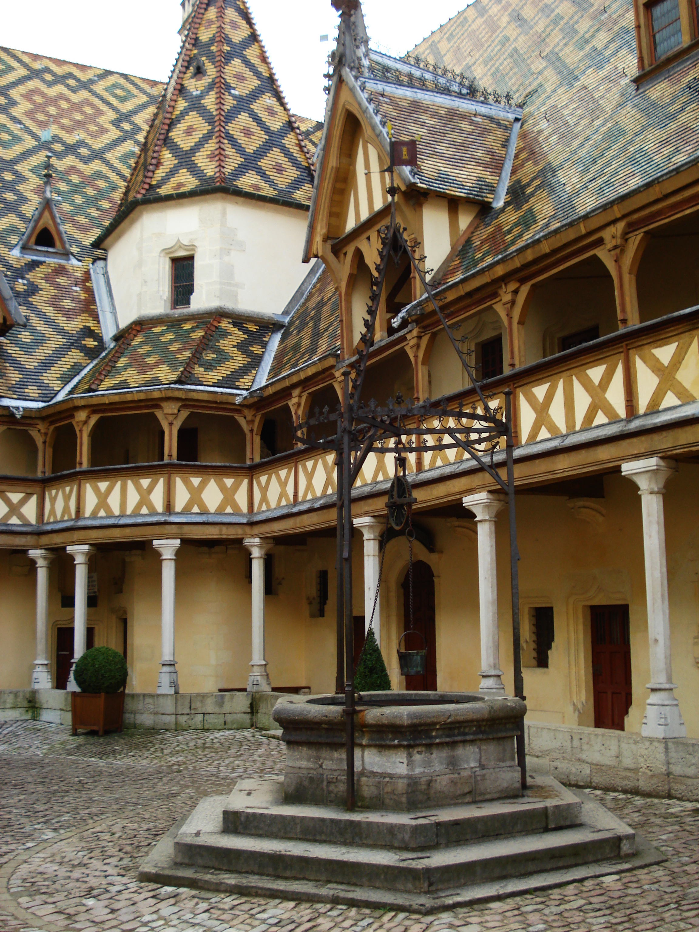 Picture France Beaune Hospices de Beaune 2007-01 9 - Recreation Hospices de Beaune