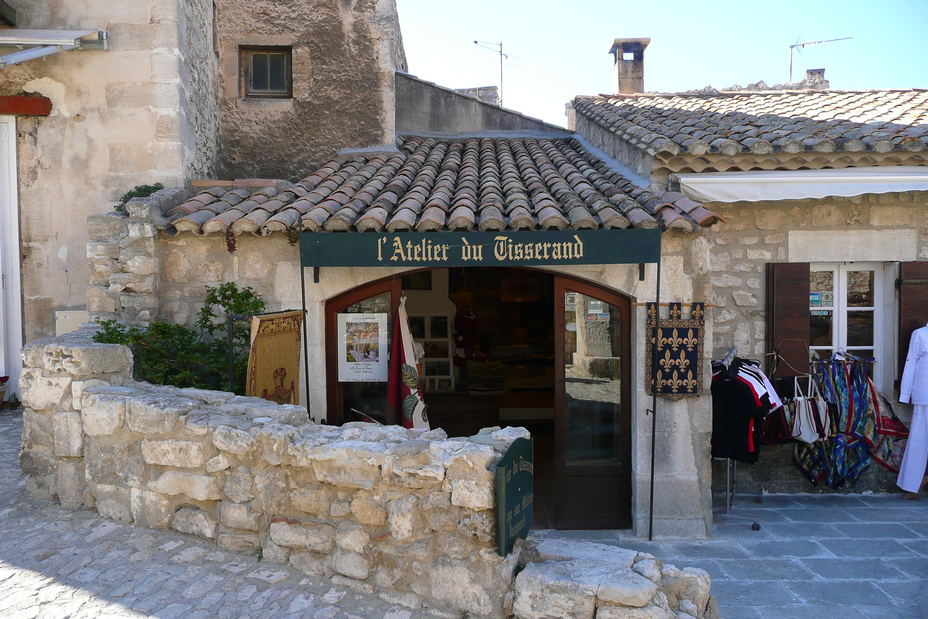 Picture France Baux de Provence Baux de Provence Village 2008-04 40 - Recreation Baux de Provence Village