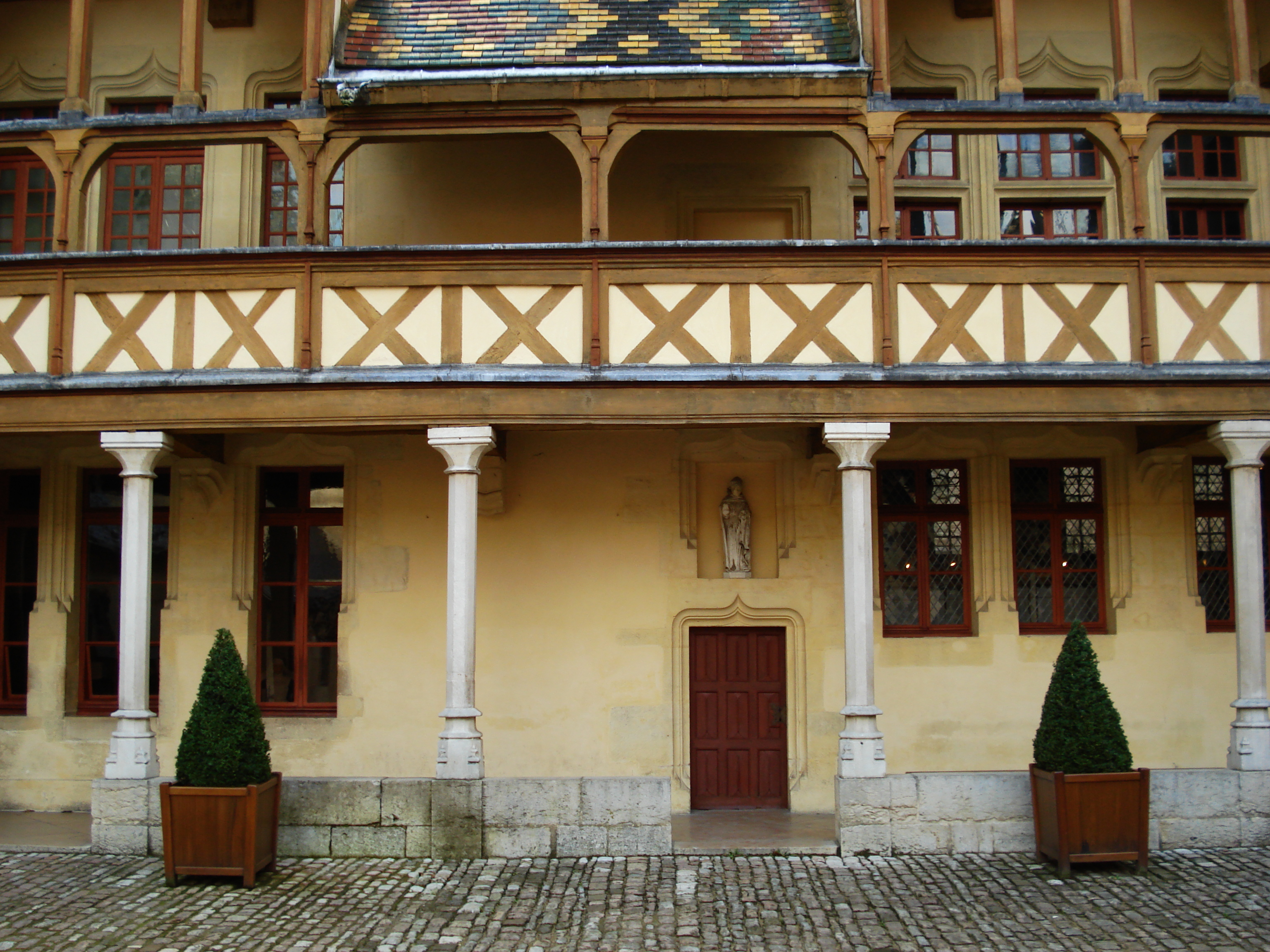 Picture France Beaune Hospices de Beaune 2007-01 18 - Journey Hospices de Beaune