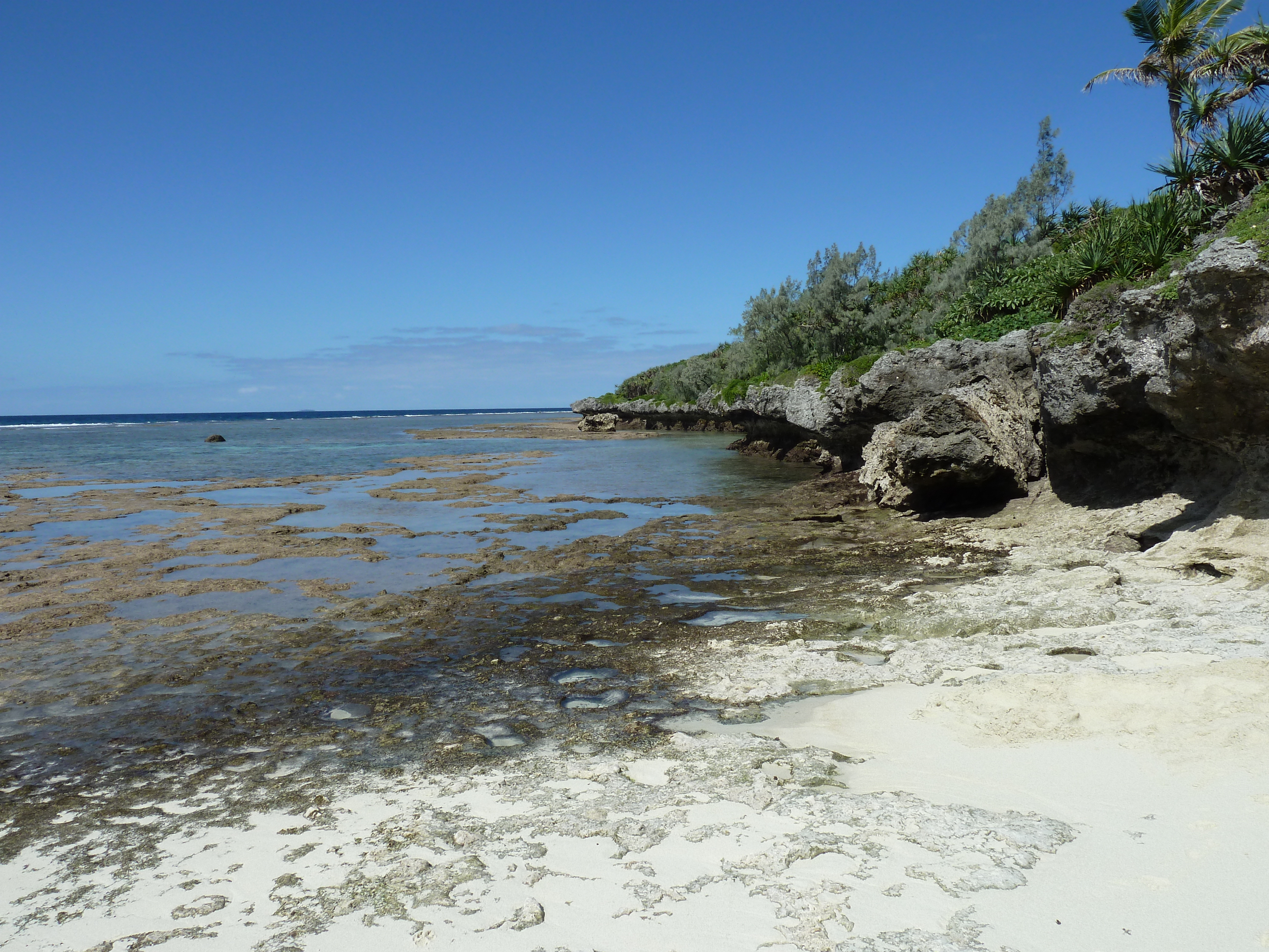 Picture New Caledonia Lifou Mu 2010-05 52 - Journey Mu