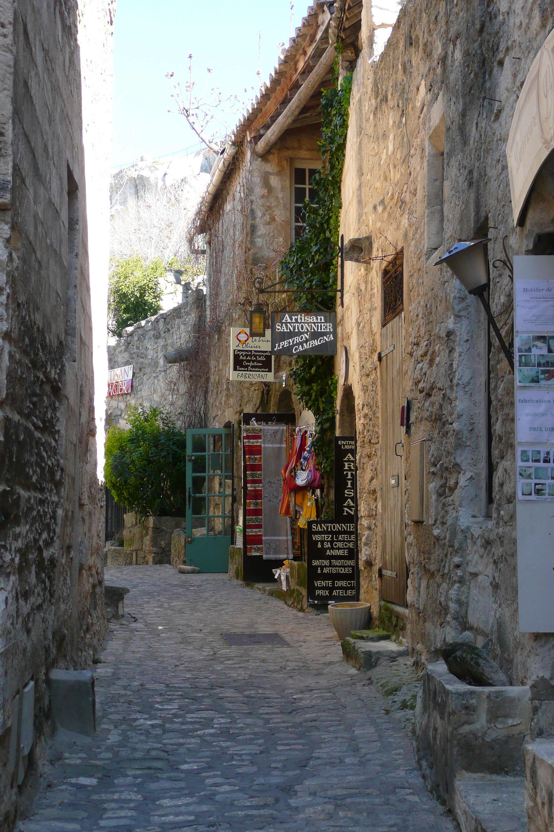 Picture France Baux de Provence Baux de Provence Village 2008-04 16 - Around Baux de Provence Village