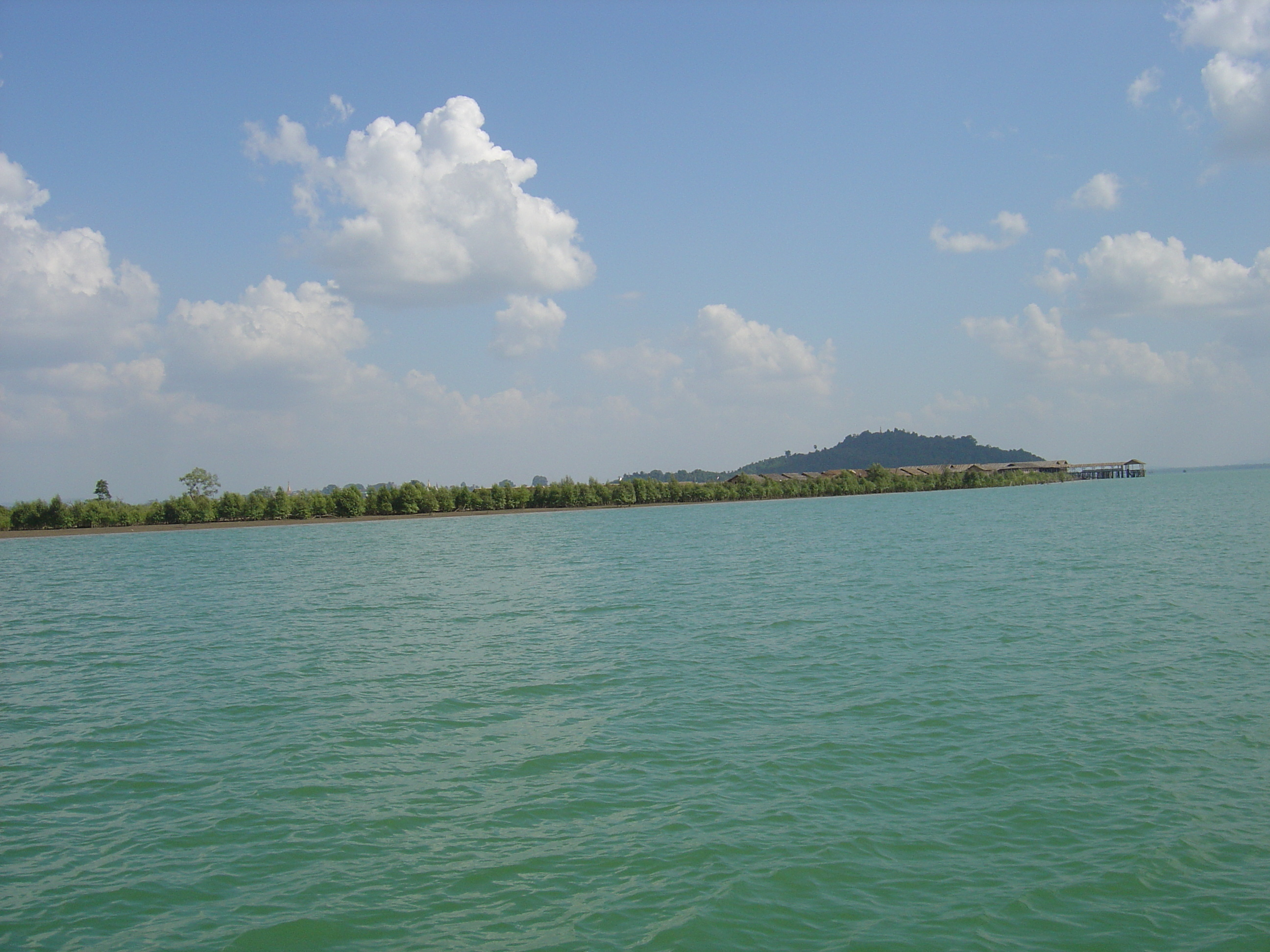 Picture Myanmar Myeik (Mergui) 2005-01 80 - Discovery Myeik (Mergui)