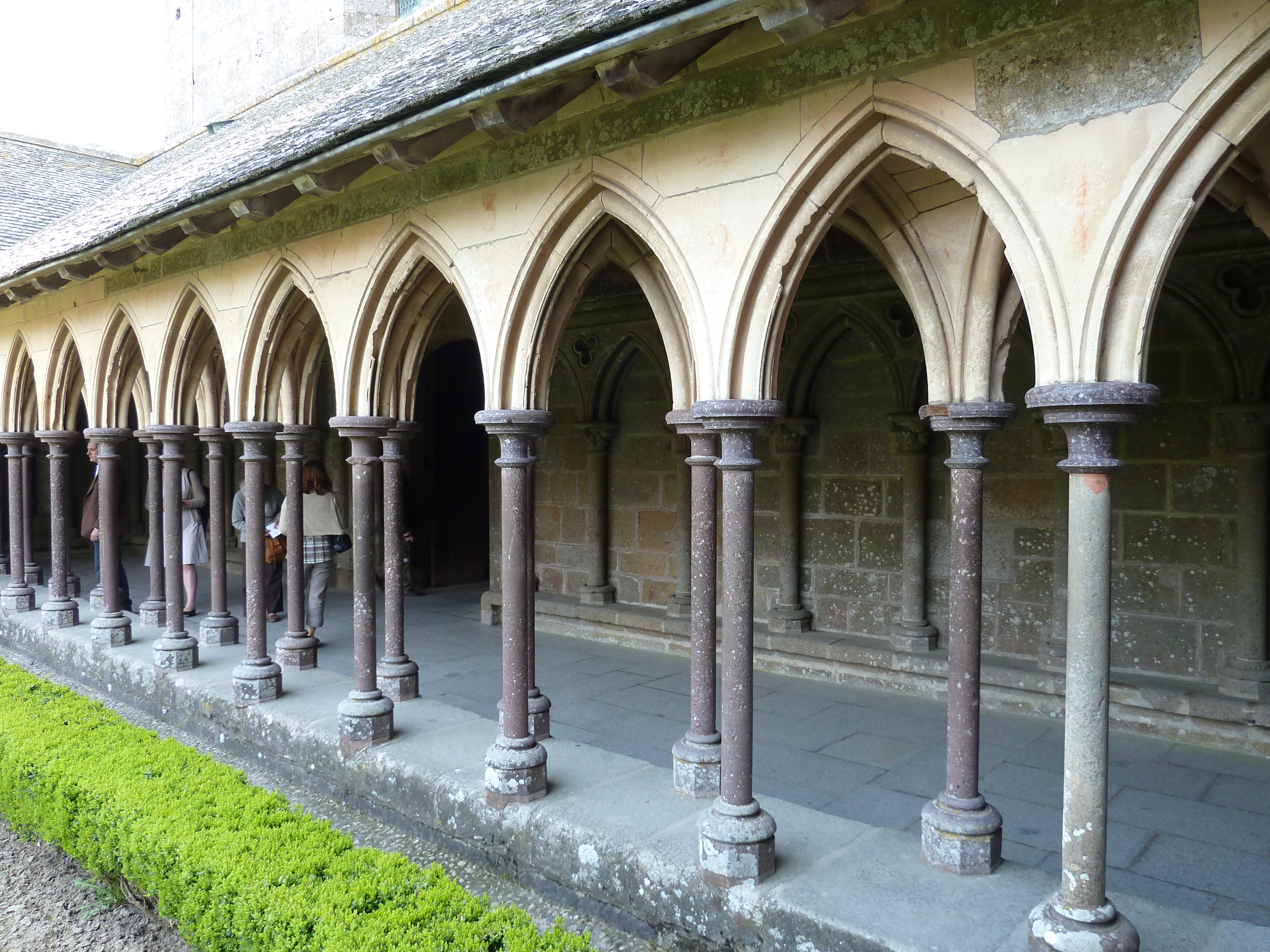 Picture France Mont St Michel Mont St Michel Abbey Cloister 2010-04 88 - Recreation Mont St Michel Abbey Cloister