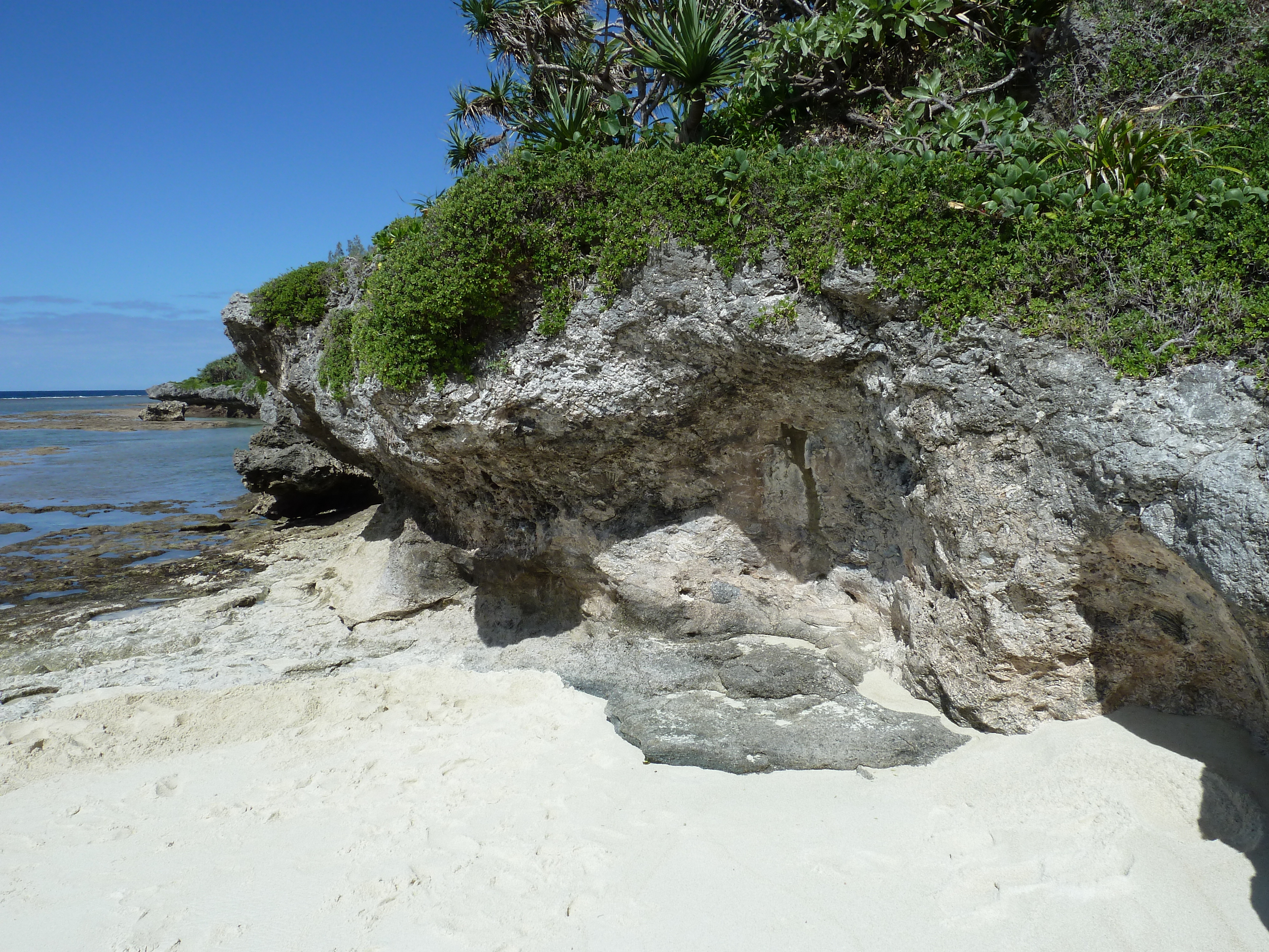 Picture New Caledonia Lifou Mu 2010-05 0 - Tours Mu