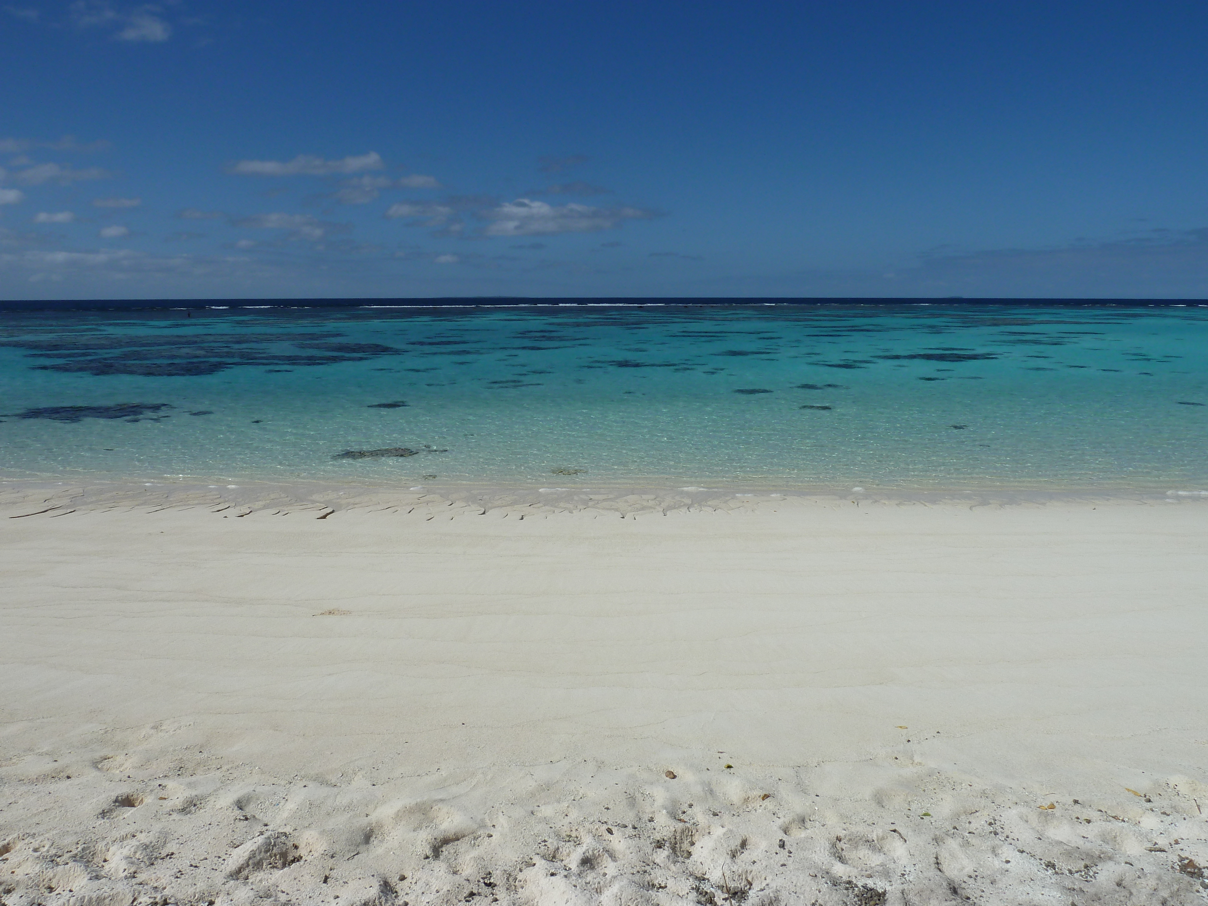 Picture New Caledonia Lifou Mu 2010-05 29 - Around Mu