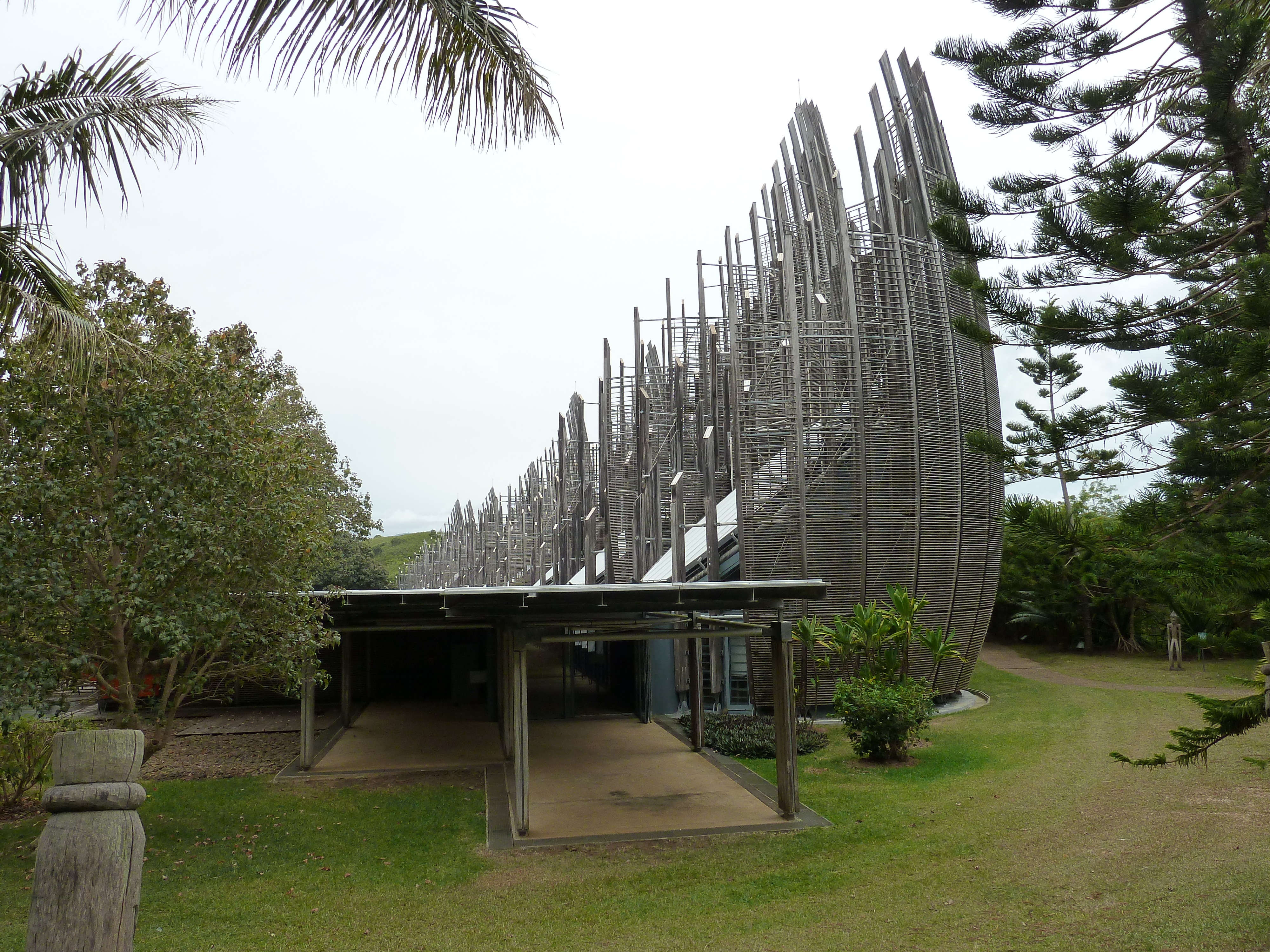 Picture New Caledonia Tjibaou Cultural Centre 2010-05 4 - Discovery Tjibaou Cultural Centre