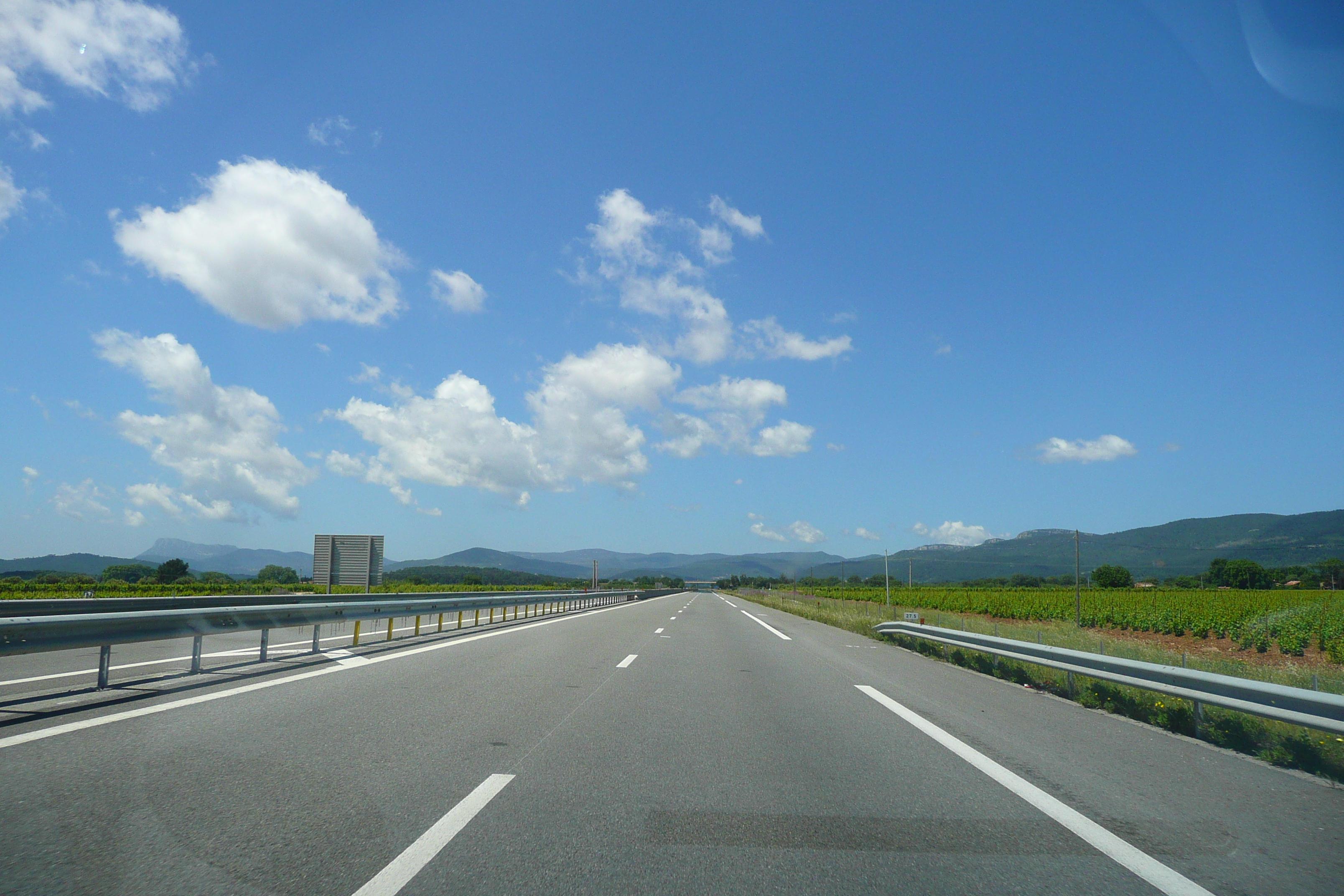 Picture France French Riviera A57 highway 2008-05 10 - Center A57 highway