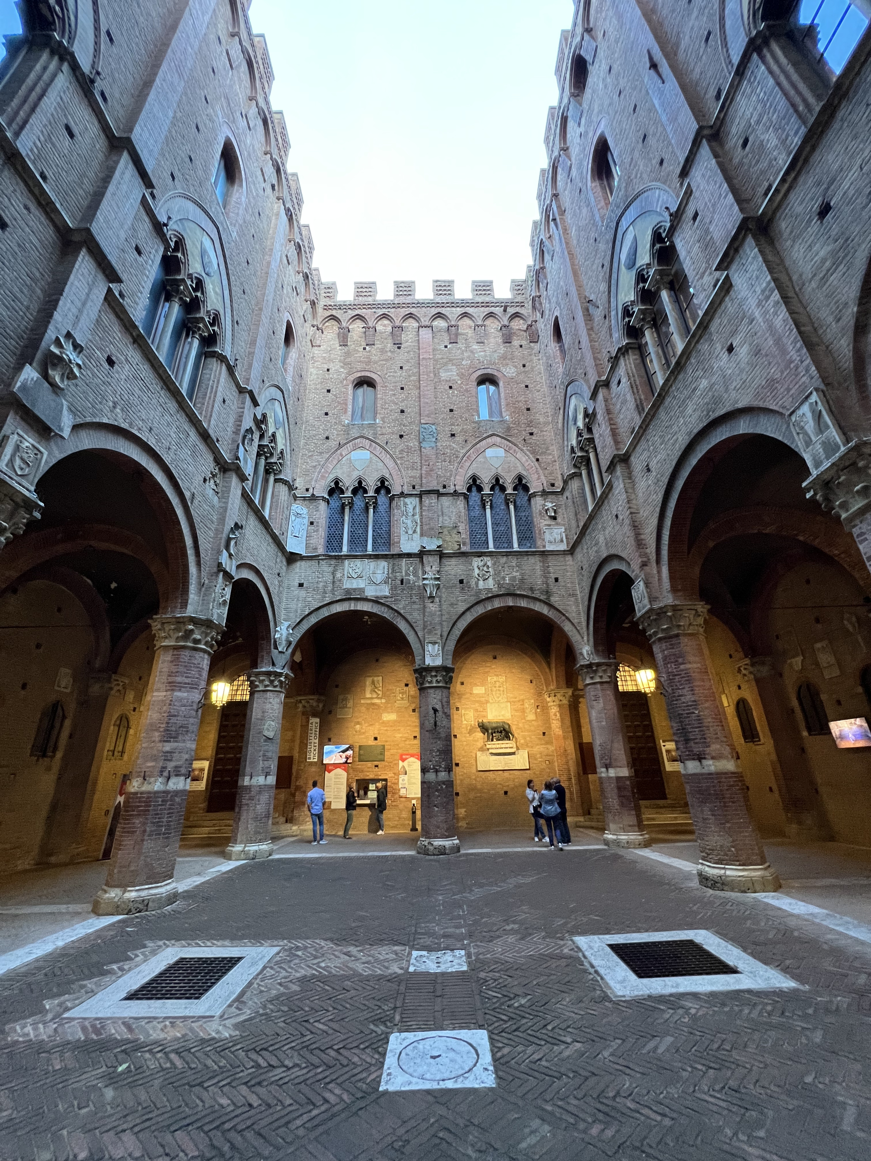 Picture Italy Siena Palazzo Pubblico 2021-09 42 - Discovery Palazzo Pubblico