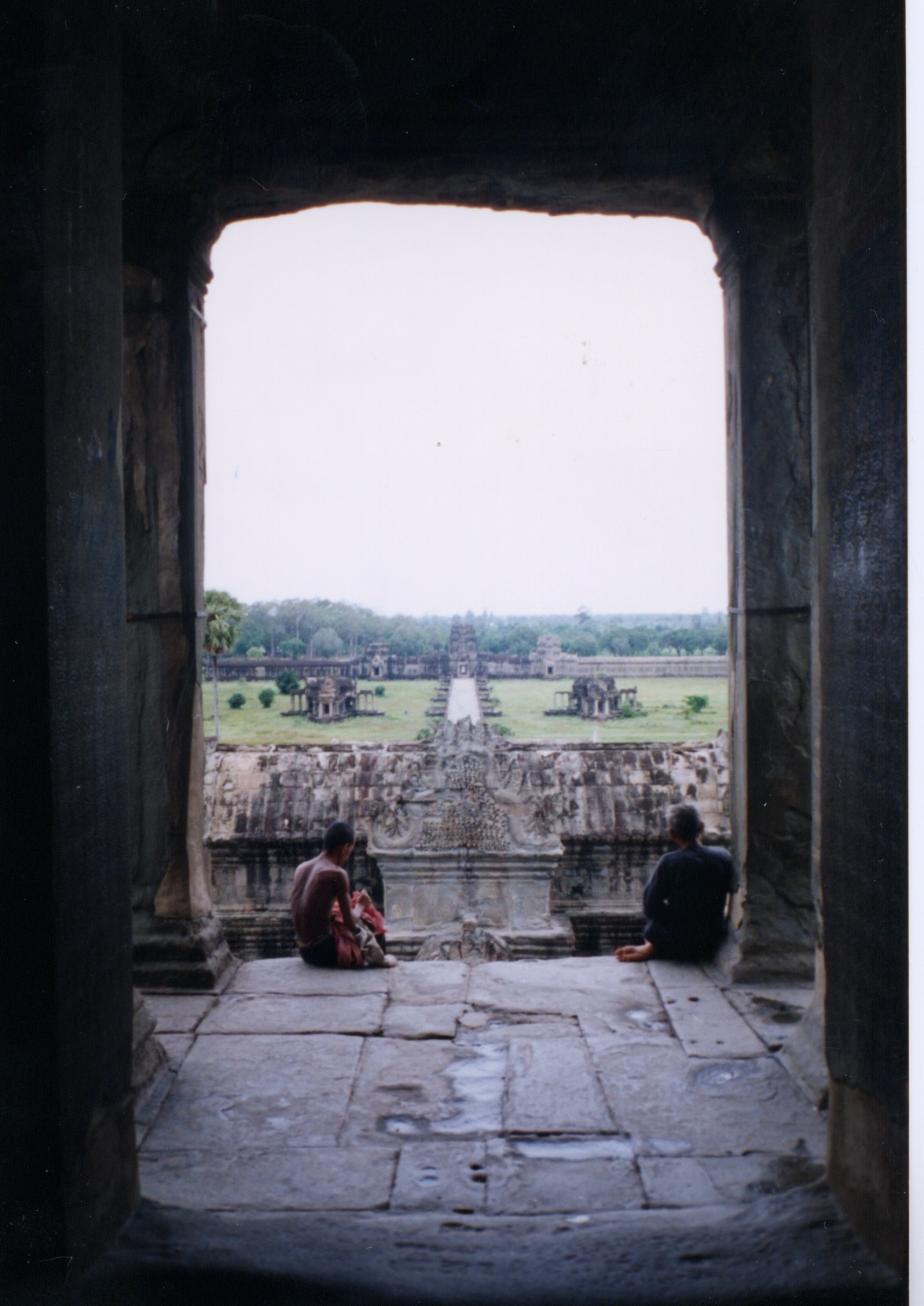 Picture Cambodia Angkor 1996-06 22 - Journey Angkor