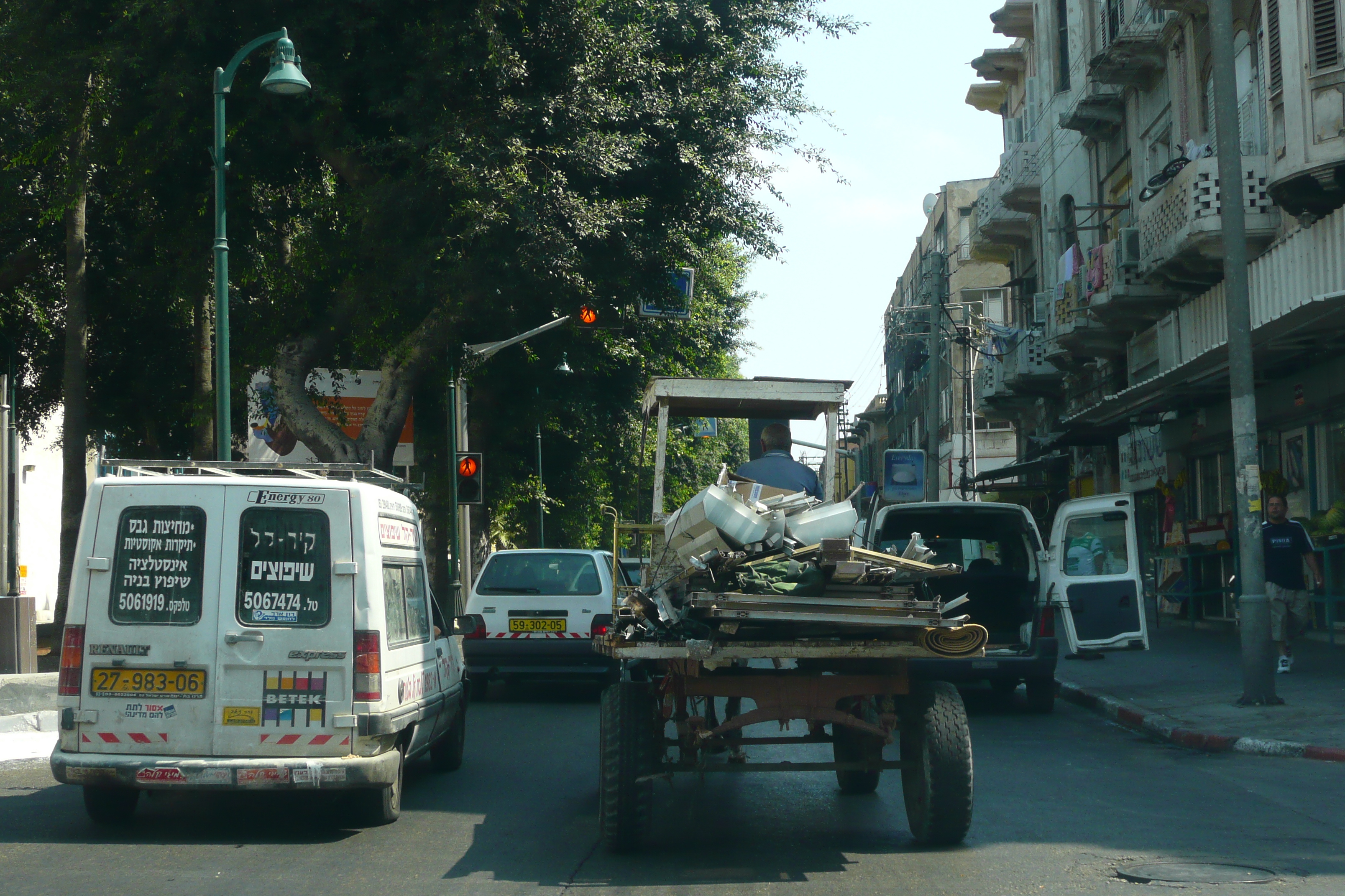 Picture Israel Tel Aviv Yerushalyim Street 2007-06 28 - Tour Yerushalyim Street